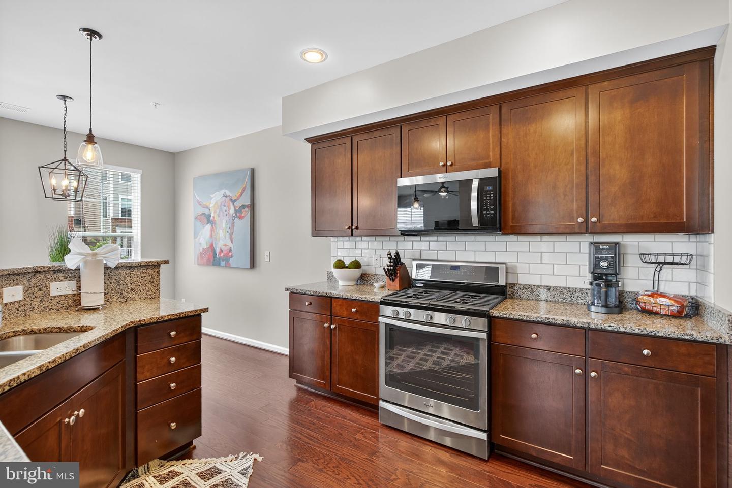 43380 TOWN GATE SQ, CHANTILLY, Virginia 20152, 3 Bedrooms Bedrooms, ,2 BathroomsBathrooms,Residential,For sale,43380 TOWN GATE SQ,VALO2102810 MLS # VALO2102810