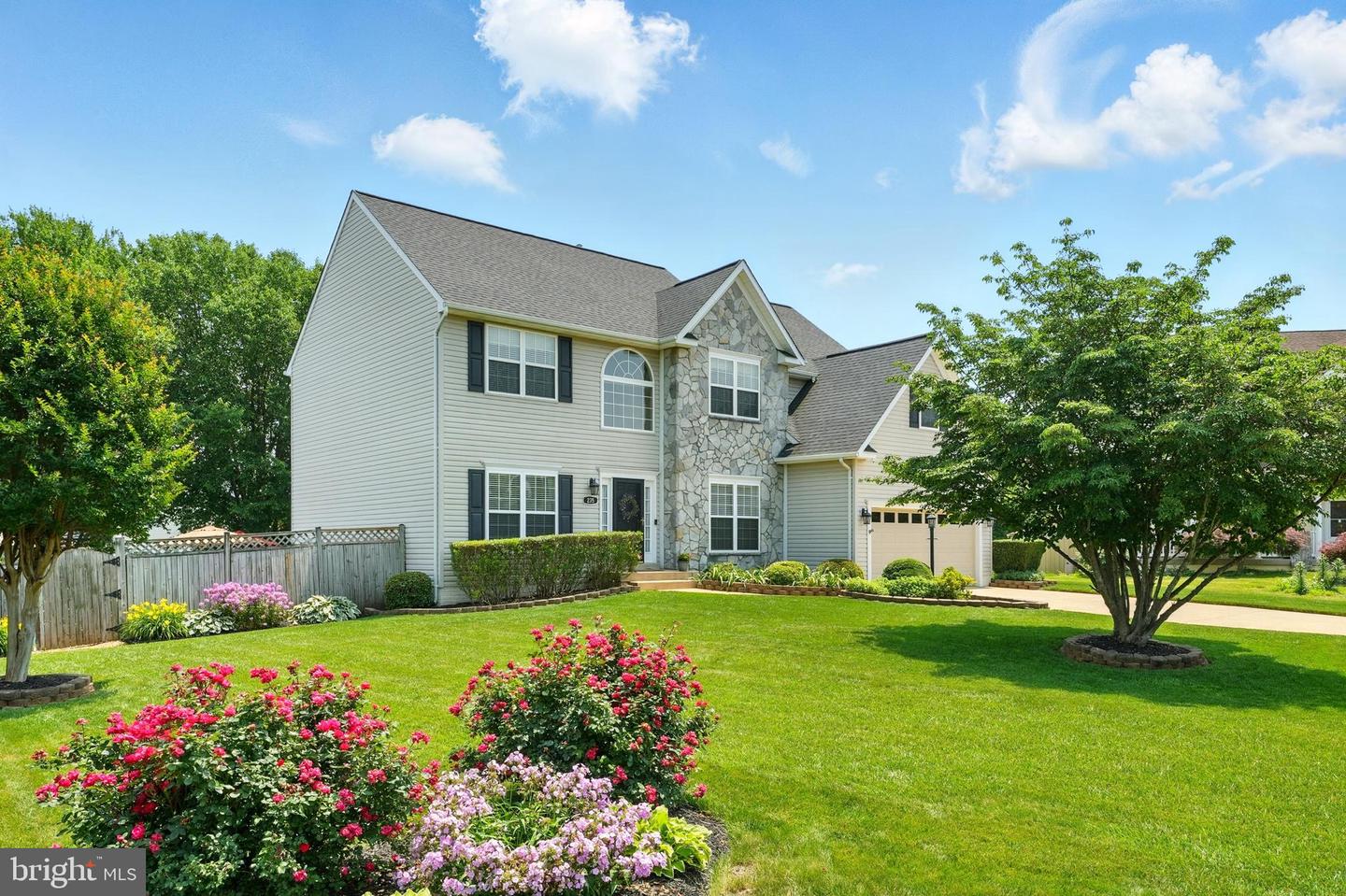 235 FOX CHASE ST, WARRENTON, Virginia 20186, 4 Bedrooms Bedrooms, ,4 BathroomsBathrooms,Residential,For sale,235 FOX CHASE ST,VAFQ2017542 MLS # VAFQ2017542