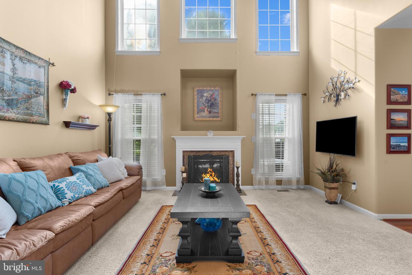 235 FOX CHASE ST, WARRENTON, Virginia 20186, 4 Bedrooms Bedrooms, ,4 BathroomsBathrooms,Residential,For sale,235 FOX CHASE ST,VAFQ2017542 MLS # VAFQ2017542
