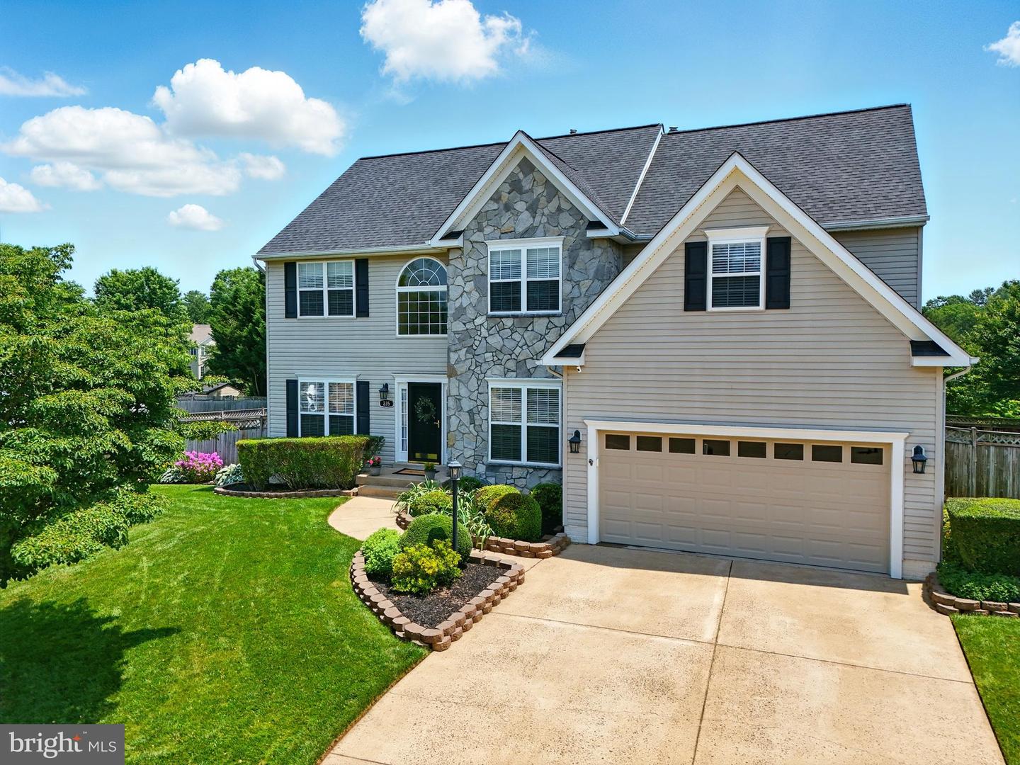 235 FOX CHASE ST, WARRENTON, Virginia 20186, 4 Bedrooms Bedrooms, ,4 BathroomsBathrooms,Residential,For sale,235 FOX CHASE ST,VAFQ2017542 MLS # VAFQ2017542