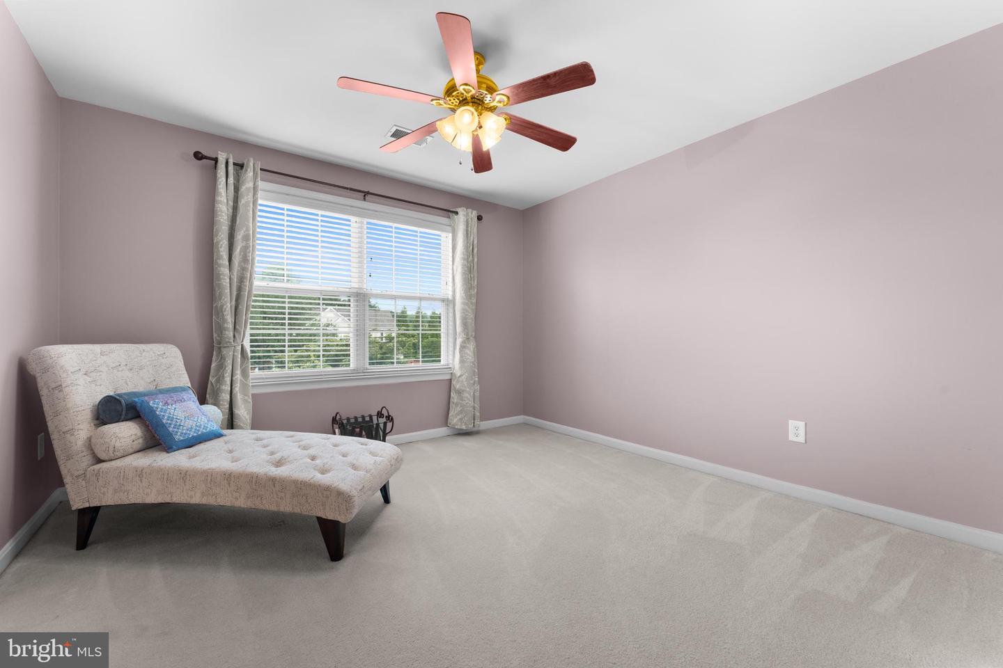 235 FOX CHASE ST, WARRENTON, Virginia 20186, 4 Bedrooms Bedrooms, ,4 BathroomsBathrooms,Residential,For sale,235 FOX CHASE ST,VAFQ2017542 MLS # VAFQ2017542