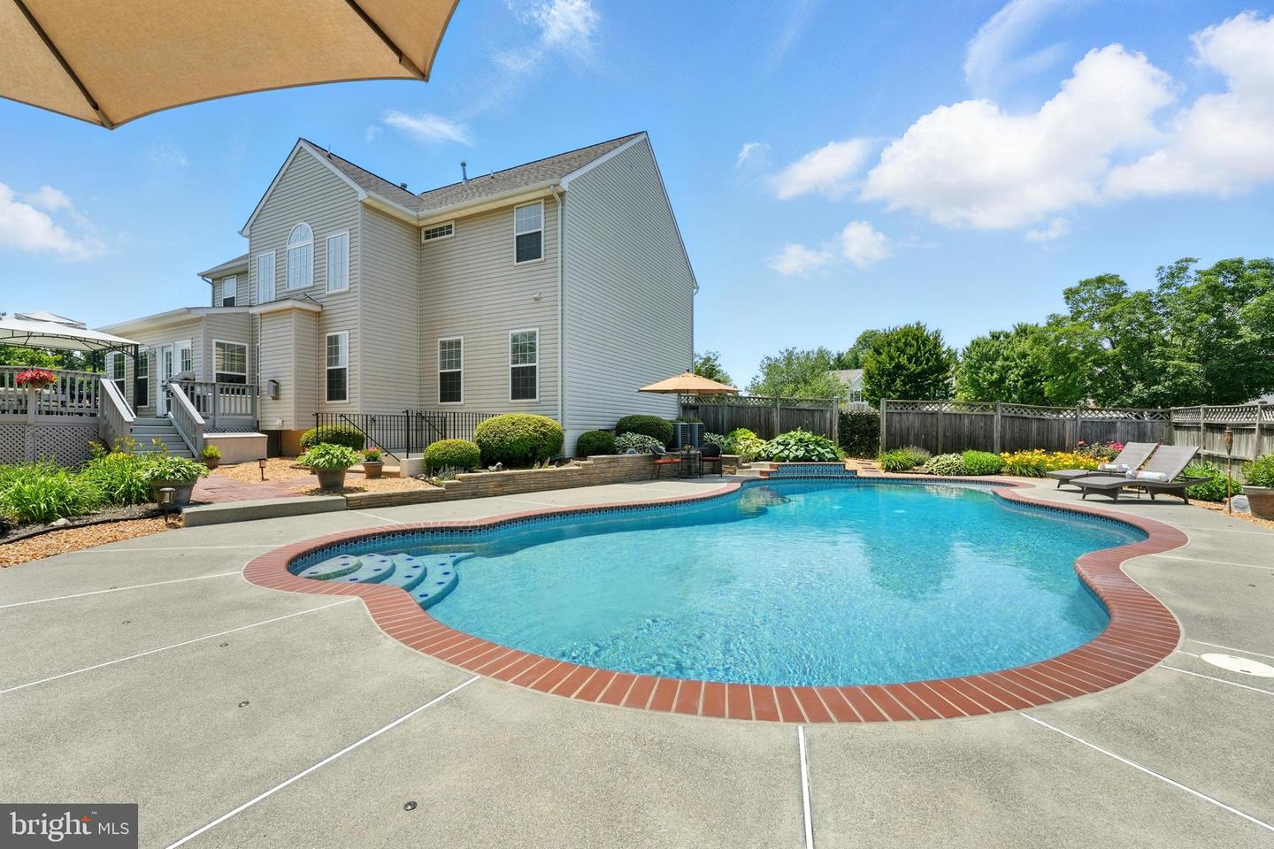 235 FOX CHASE ST, WARRENTON, Virginia 20186, 4 Bedrooms Bedrooms, ,4 BathroomsBathrooms,Residential,For sale,235 FOX CHASE ST,VAFQ2017542 MLS # VAFQ2017542