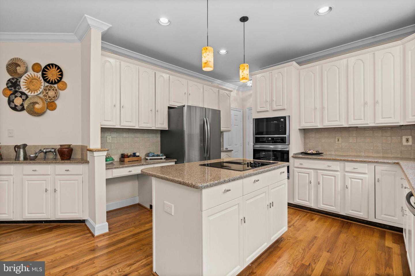 8160 RIDGE CREEK WAY, SPRINGFIELD, Virginia 22153, 4 Bedrooms Bedrooms, ,3 BathroomsBathrooms,Residential,For sale,8160 RIDGE CREEK WAY,VAFX2256658 MLS # VAFX2256658