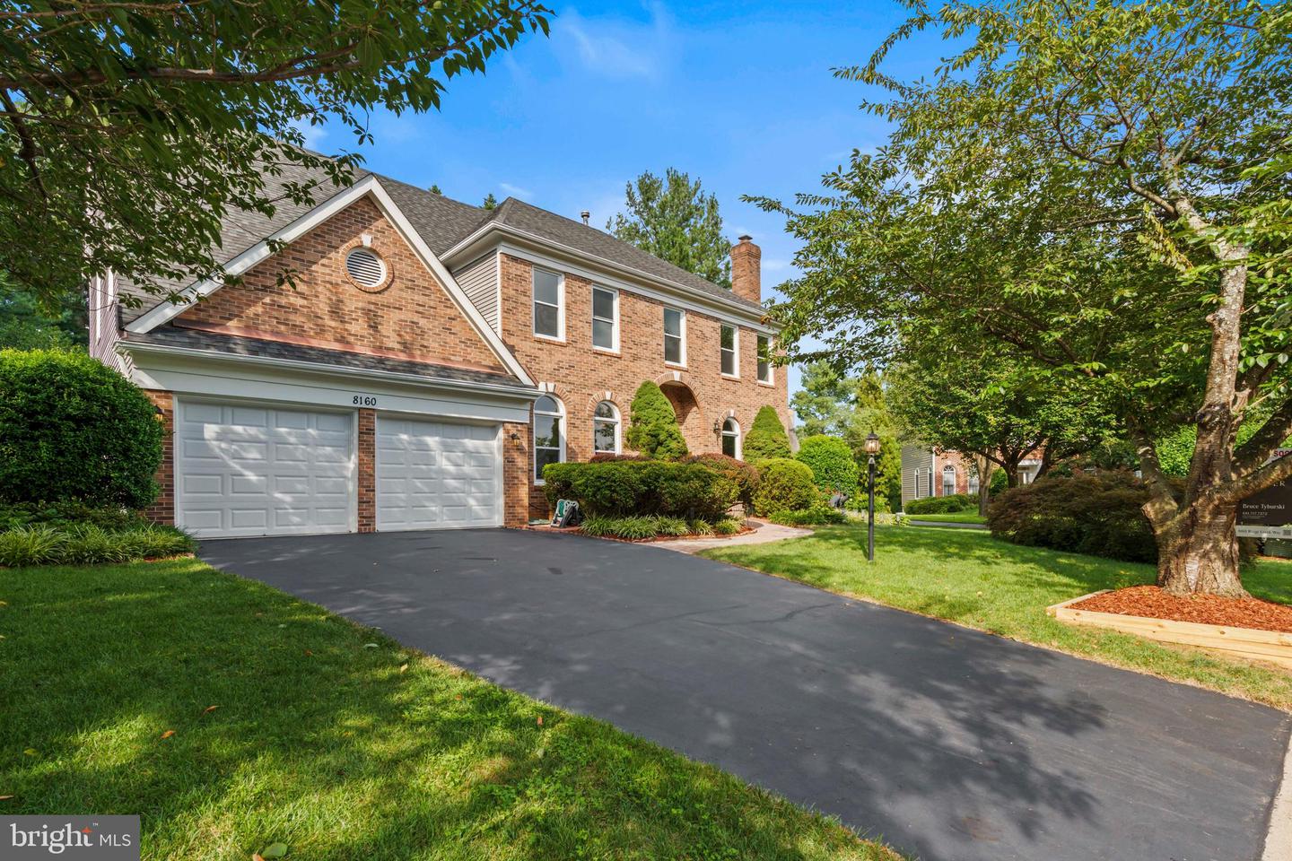 8160 RIDGE CREEK WAY, SPRINGFIELD, Virginia 22153, 4 Bedrooms Bedrooms, ,3 BathroomsBathrooms,Residential,For sale,8160 RIDGE CREEK WAY,VAFX2256658 MLS # VAFX2256658