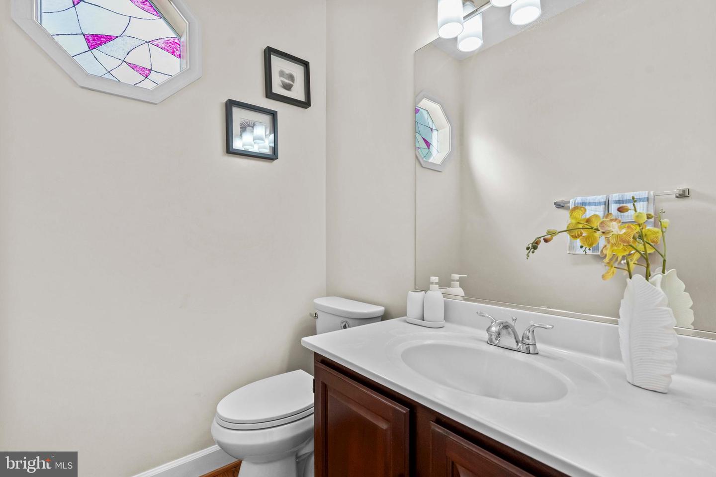 8160 RIDGE CREEK WAY, SPRINGFIELD, Virginia 22153, 4 Bedrooms Bedrooms, ,3 BathroomsBathrooms,Residential,For sale,8160 RIDGE CREEK WAY,VAFX2256658 MLS # VAFX2256658