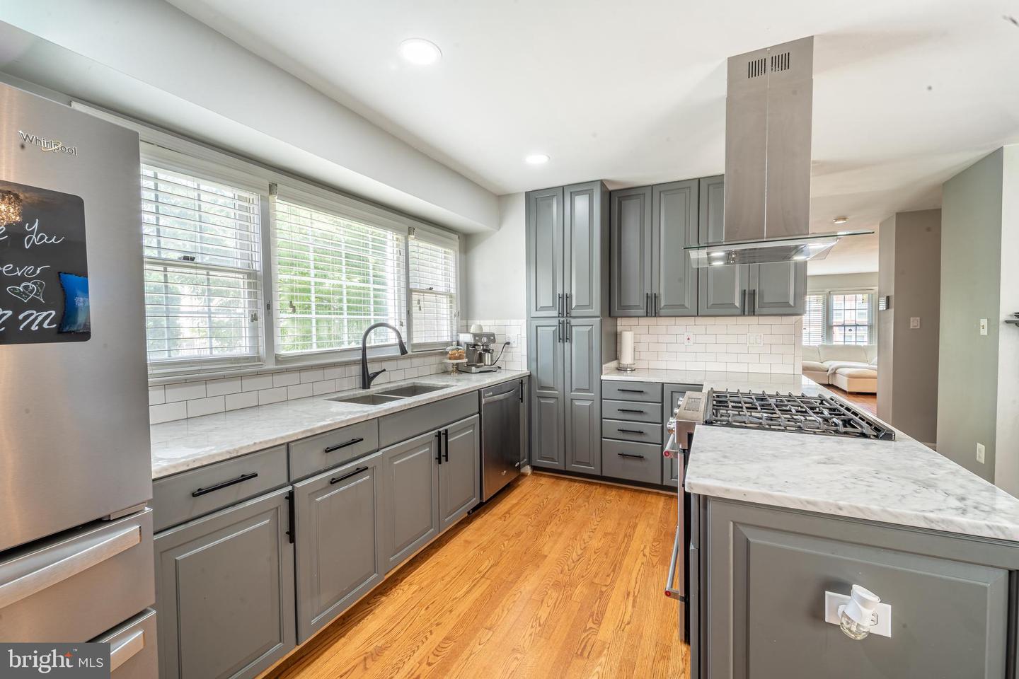 6427 KNAPSACK LN, CENTREVILLE, Virginia 20121, 3 Bedrooms Bedrooms, ,2 BathroomsBathrooms,Residential,For sale,6427 KNAPSACK LN,VAFX2256670 MLS # VAFX2256670