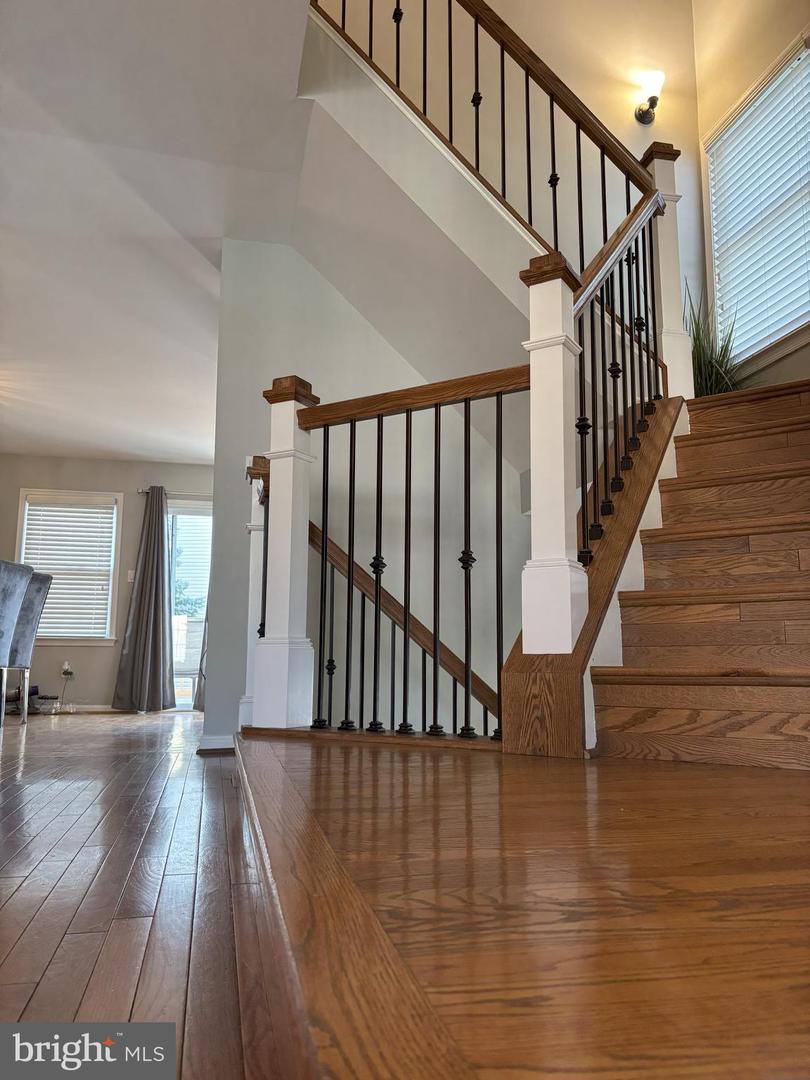 6427 KNAPSACK LN, CENTREVILLE, Virginia 20121, 3 Bedrooms Bedrooms, ,2 BathroomsBathrooms,Residential,For sale,6427 KNAPSACK LN,VAFX2256670 MLS # VAFX2256670