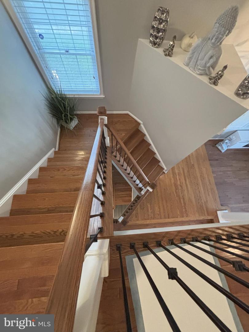 6427 KNAPSACK LN, CENTREVILLE, Virginia 20121, 3 Bedrooms Bedrooms, ,2 BathroomsBathrooms,Residential,For sale,6427 KNAPSACK LN,VAFX2256670 MLS # VAFX2256670