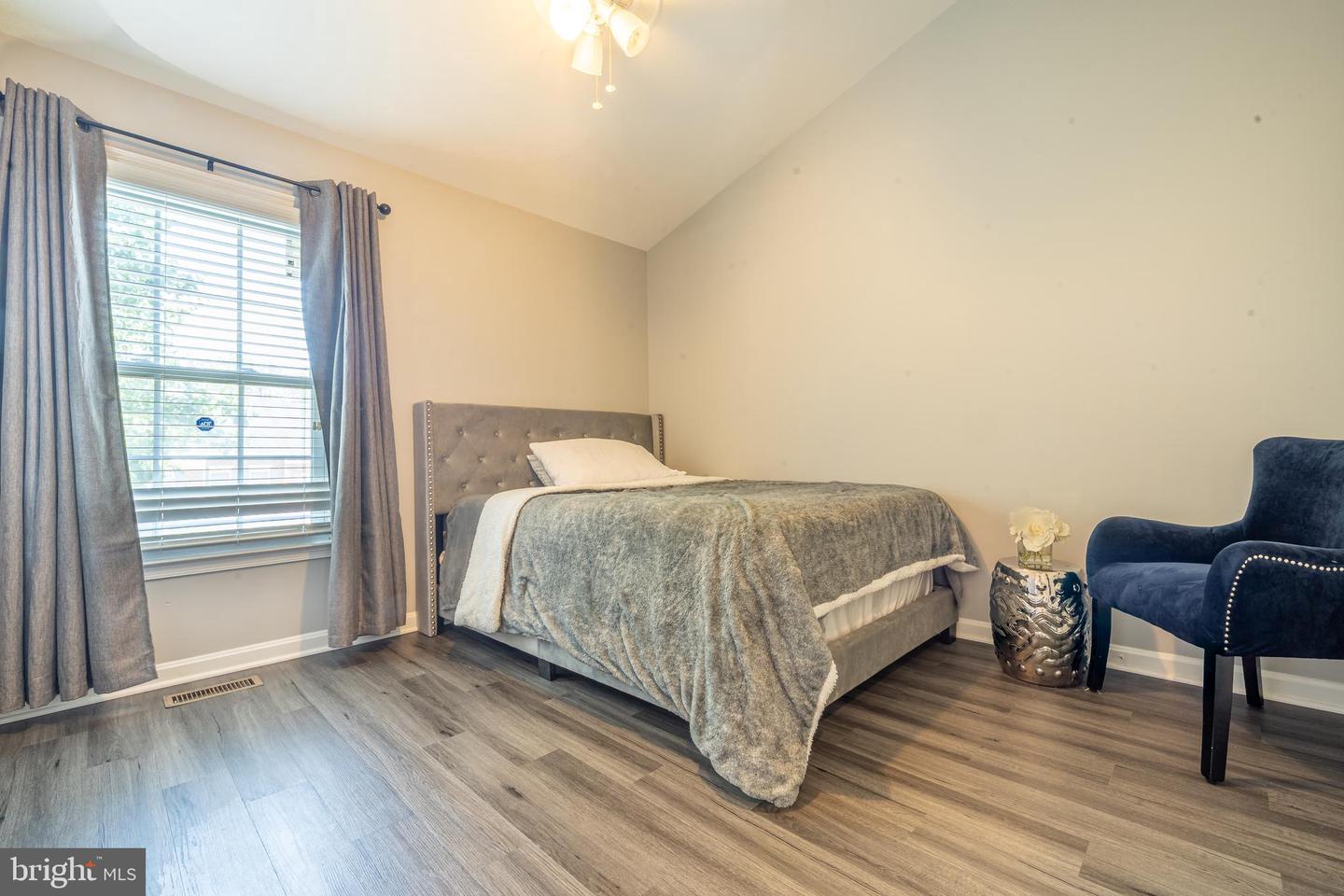 6427 KNAPSACK LN, CENTREVILLE, Virginia 20121, 3 Bedrooms Bedrooms, ,2 BathroomsBathrooms,Residential,For sale,6427 KNAPSACK LN,VAFX2256670 MLS # VAFX2256670