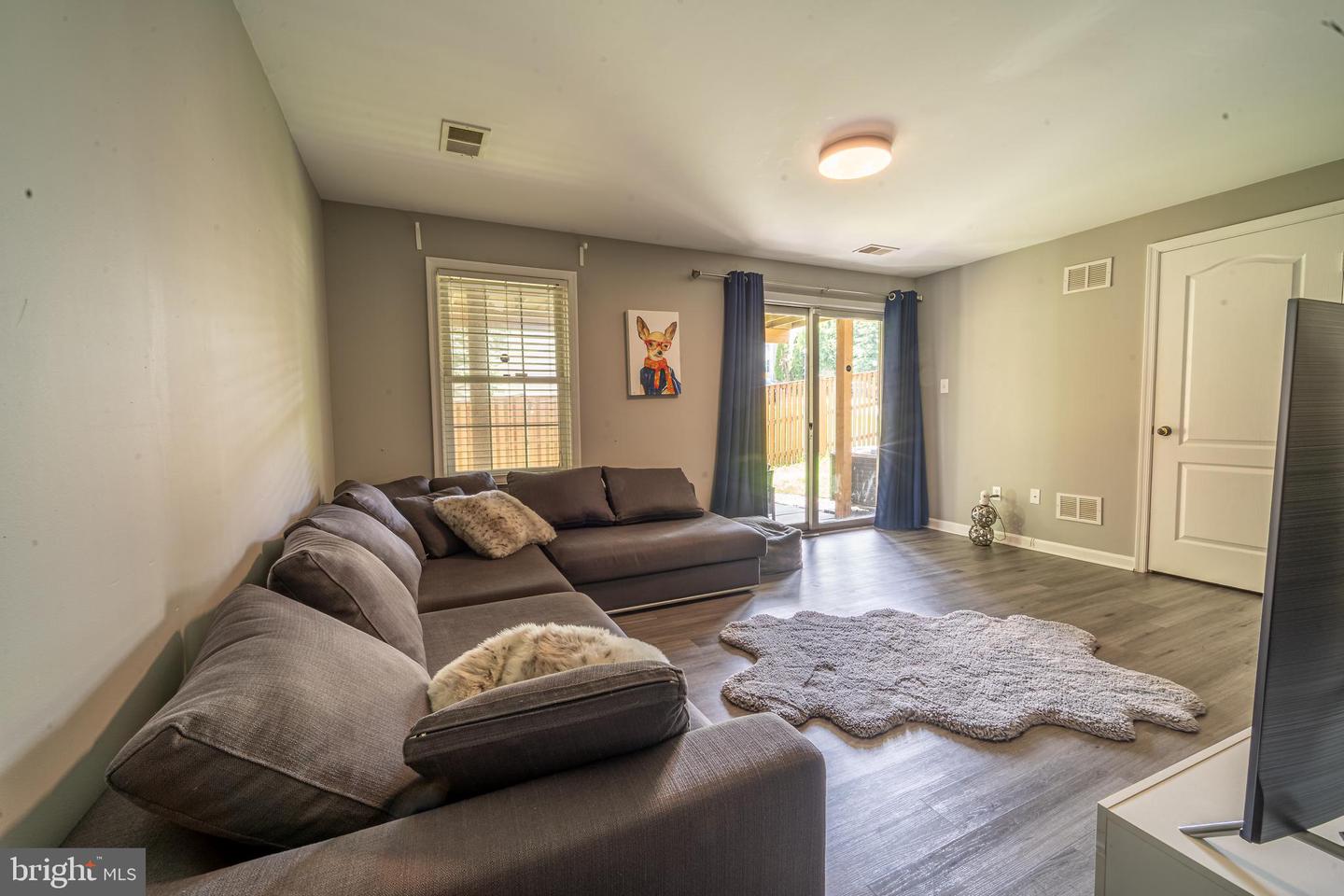 6427 KNAPSACK LN, CENTREVILLE, Virginia 20121, 3 Bedrooms Bedrooms, ,2 BathroomsBathrooms,Residential,For sale,6427 KNAPSACK LN,VAFX2256670 MLS # VAFX2256670