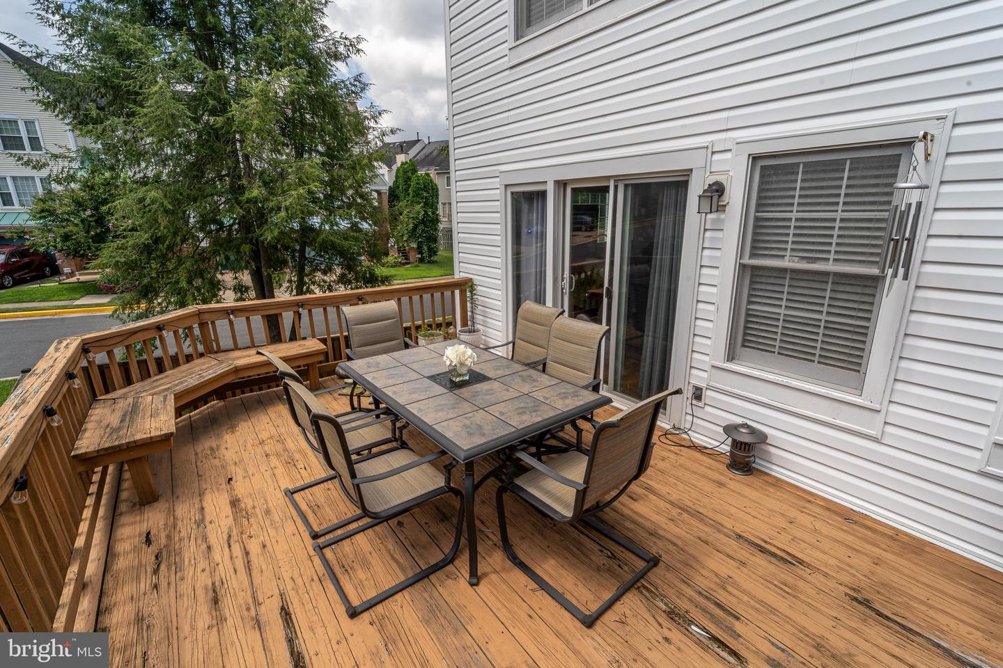 6427 KNAPSACK LN, CENTREVILLE, Virginia 20121, 3 Bedrooms Bedrooms, ,2 BathroomsBathrooms,Residential,For sale,6427 KNAPSACK LN,VAFX2256670 MLS # VAFX2256670