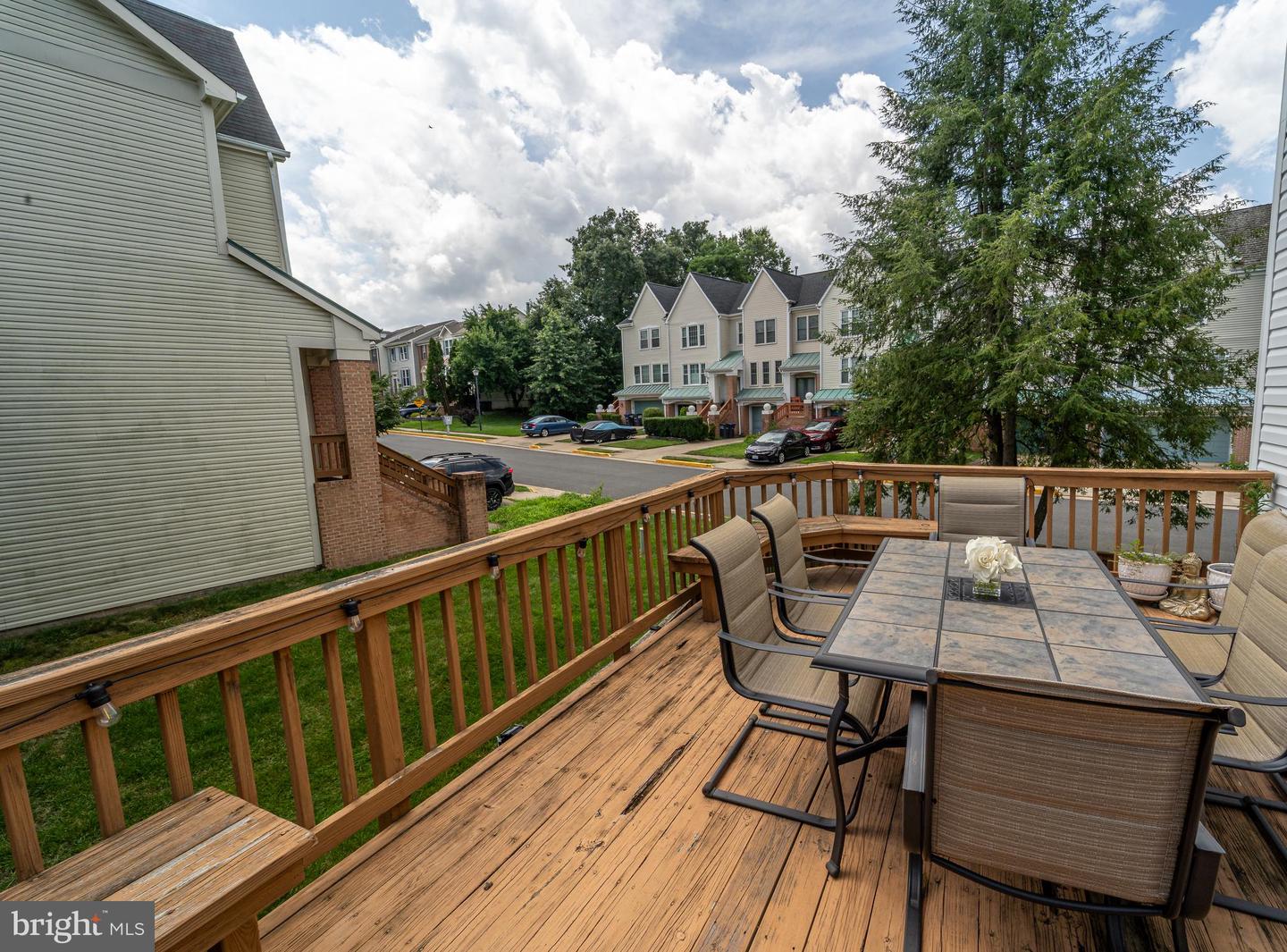 6427 KNAPSACK LN, CENTREVILLE, Virginia 20121, 3 Bedrooms Bedrooms, ,2 BathroomsBathrooms,Residential,For sale,6427 KNAPSACK LN,VAFX2256670 MLS # VAFX2256670
