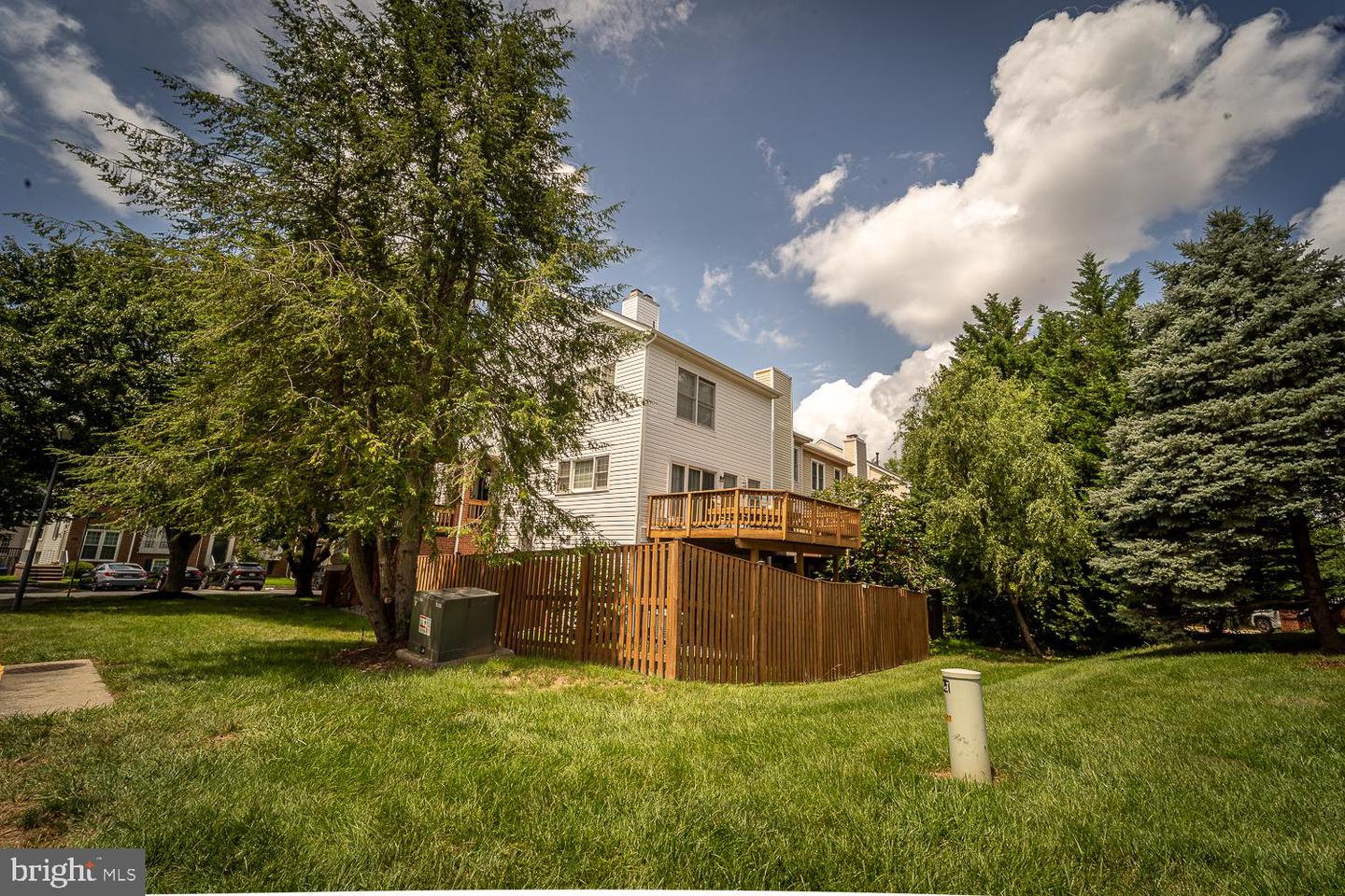 6427 KNAPSACK LN, CENTREVILLE, Virginia 20121, 3 Bedrooms Bedrooms, ,2 BathroomsBathrooms,Residential,For sale,6427 KNAPSACK LN,VAFX2256670 MLS # VAFX2256670