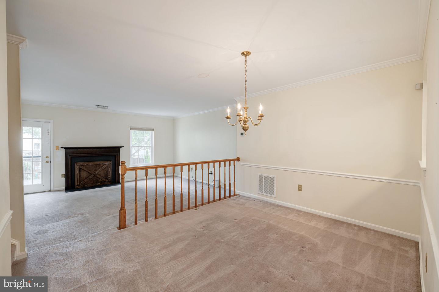 6152 CASTLETOWN WAY, ALEXANDRIA, Virginia 22310, 3 Bedrooms Bedrooms, ,2 BathroomsBathrooms,Residential,For sale,6152 CASTLETOWN WAY,VAFX2256706 MLS # VAFX2256706