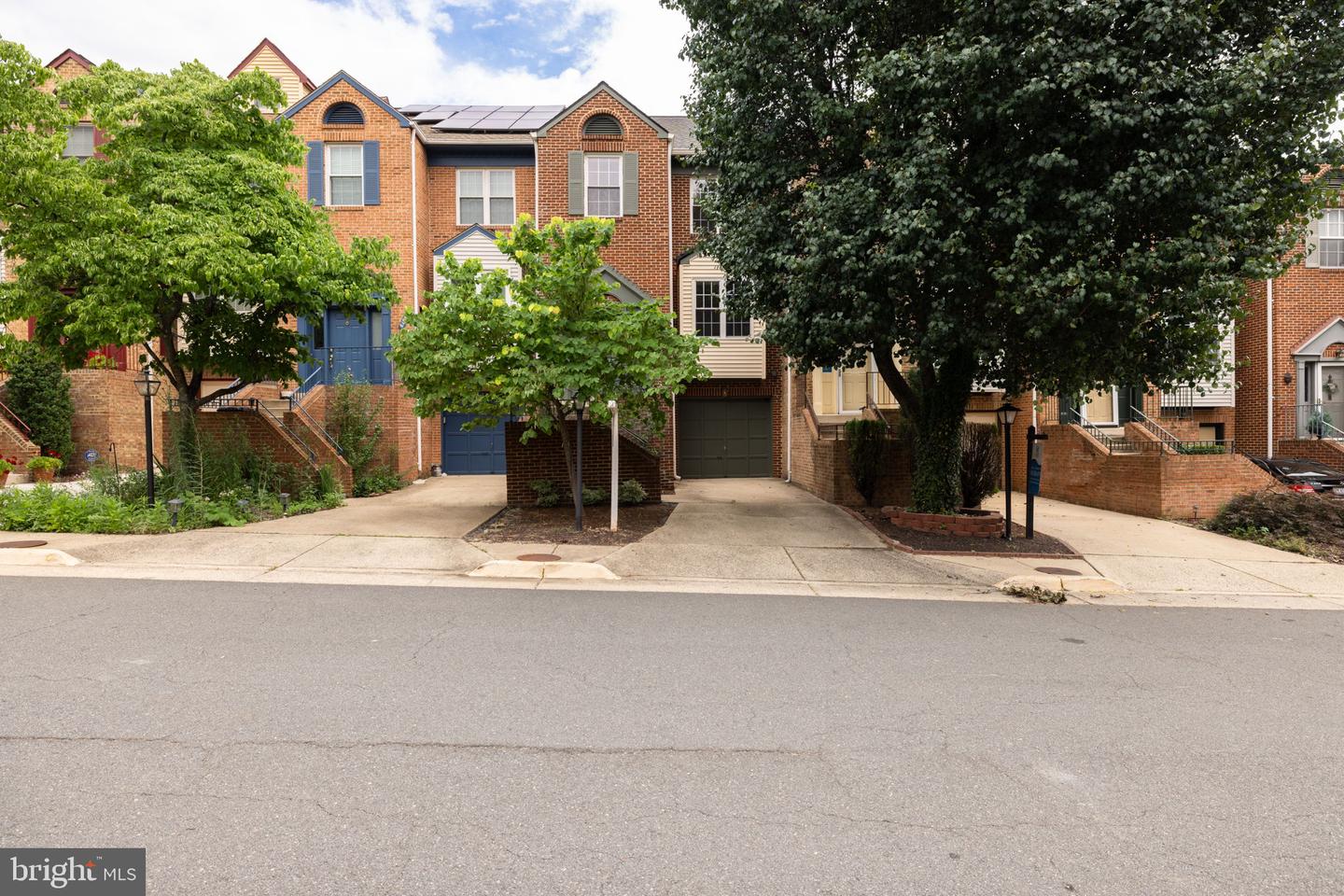 6152 CASTLETOWN WAY, ALEXANDRIA, Virginia 22310, 3 Bedrooms Bedrooms, ,2 BathroomsBathrooms,Residential,For sale,6152 CASTLETOWN WAY,VAFX2256706 MLS # VAFX2256706