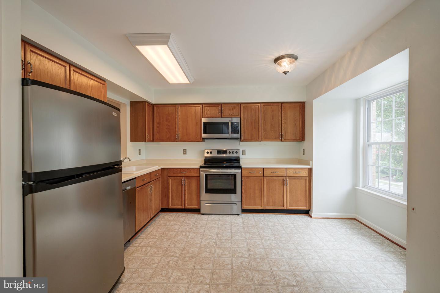 6152 CASTLETOWN WAY, ALEXANDRIA, Virginia 22310, 3 Bedrooms Bedrooms, ,2 BathroomsBathrooms,Residential,For sale,6152 CASTLETOWN WAY,VAFX2256706 MLS # VAFX2256706