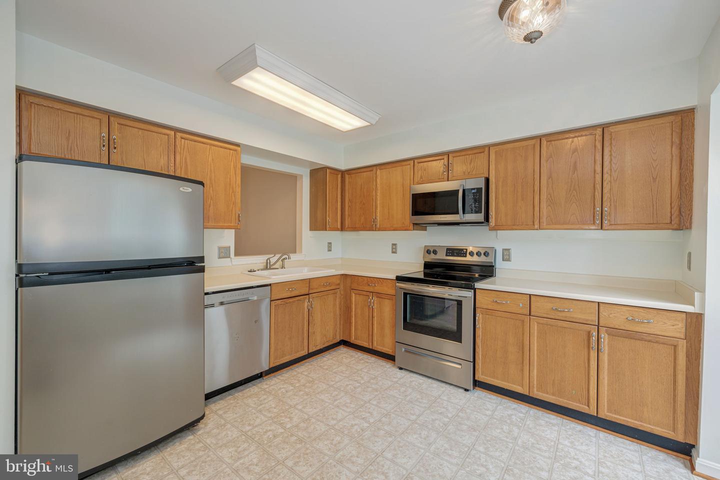 6152 CASTLETOWN WAY, ALEXANDRIA, Virginia 22310, 3 Bedrooms Bedrooms, ,2 BathroomsBathrooms,Residential,For sale,6152 CASTLETOWN WAY,VAFX2256706 MLS # VAFX2256706