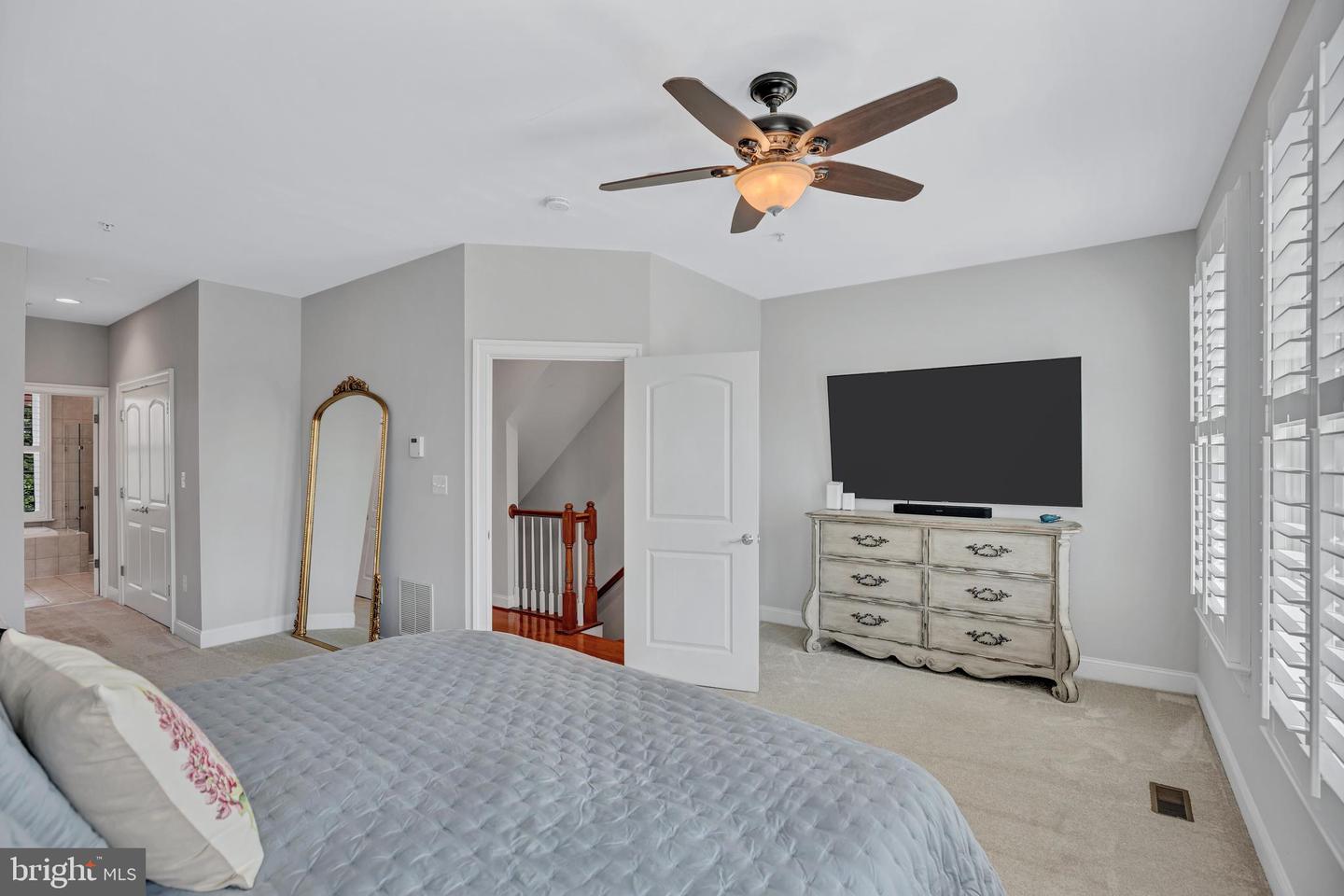 1511 PORTNER RD, ALEXANDRIA, Virginia 22314, 4 Bedrooms Bedrooms, ,4 BathroomsBathrooms,Residential,For sale,1511 PORTNER RD,VAAX2047702 MLS # VAAX2047702