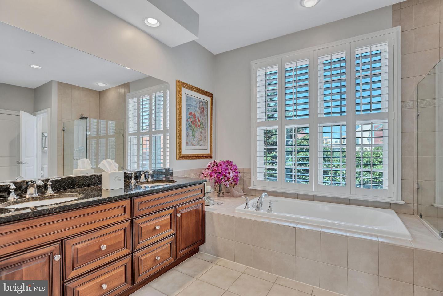 1511 PORTNER RD, ALEXANDRIA, Virginia 22314, 4 Bedrooms Bedrooms, ,4 BathroomsBathrooms,Residential,For sale,1511 PORTNER RD,VAAX2047702 MLS # VAAX2047702