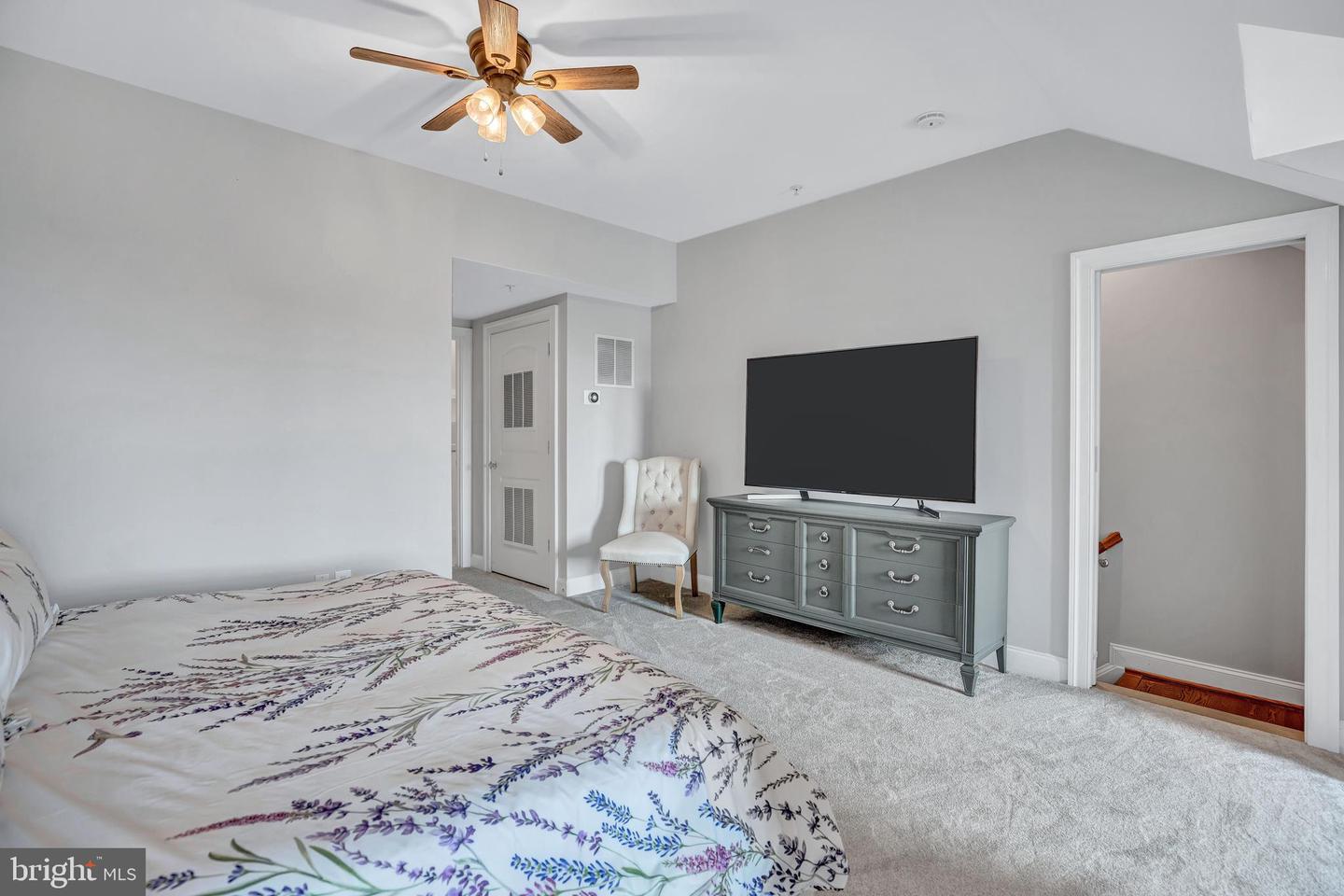 1511 PORTNER RD, ALEXANDRIA, Virginia 22314, 4 Bedrooms Bedrooms, ,4 BathroomsBathrooms,Residential,For sale,1511 PORTNER RD,VAAX2047702 MLS # VAAX2047702