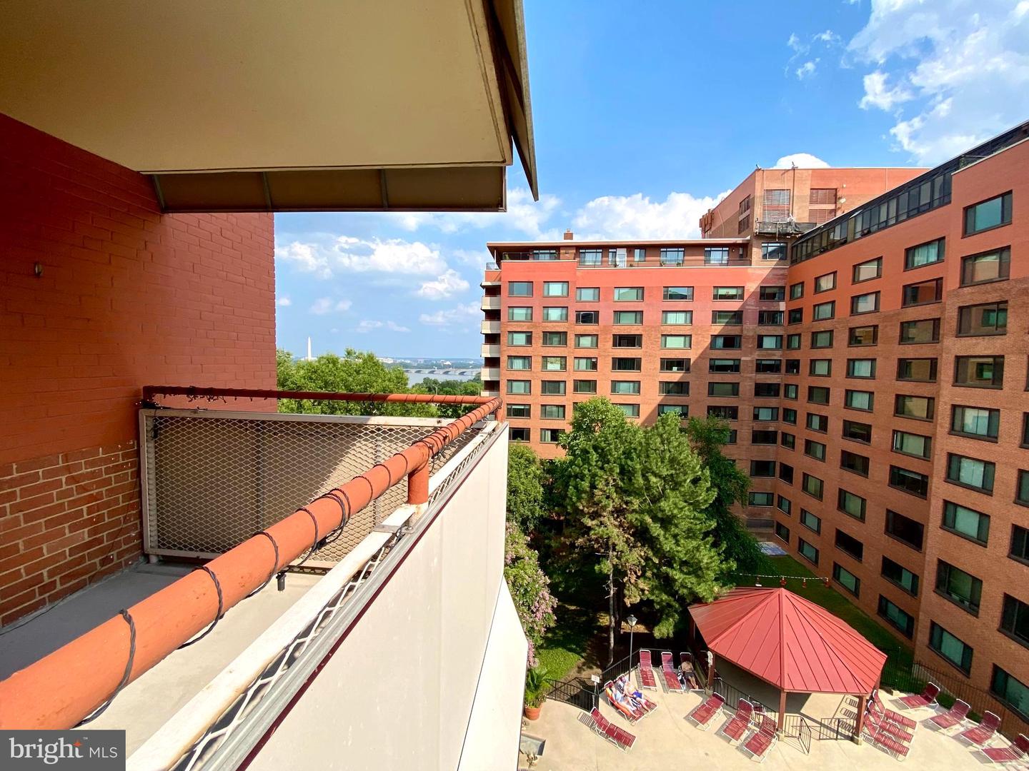 1021 ARLINGTON BLVD #942, ARLINGTON, Virginia 22209, 1 Bedroom Bedrooms, ,1 BathroomBathrooms,Residential,For sale,1021 ARLINGTON BLVD #942,VAAR2061200 MLS # VAAR2061200