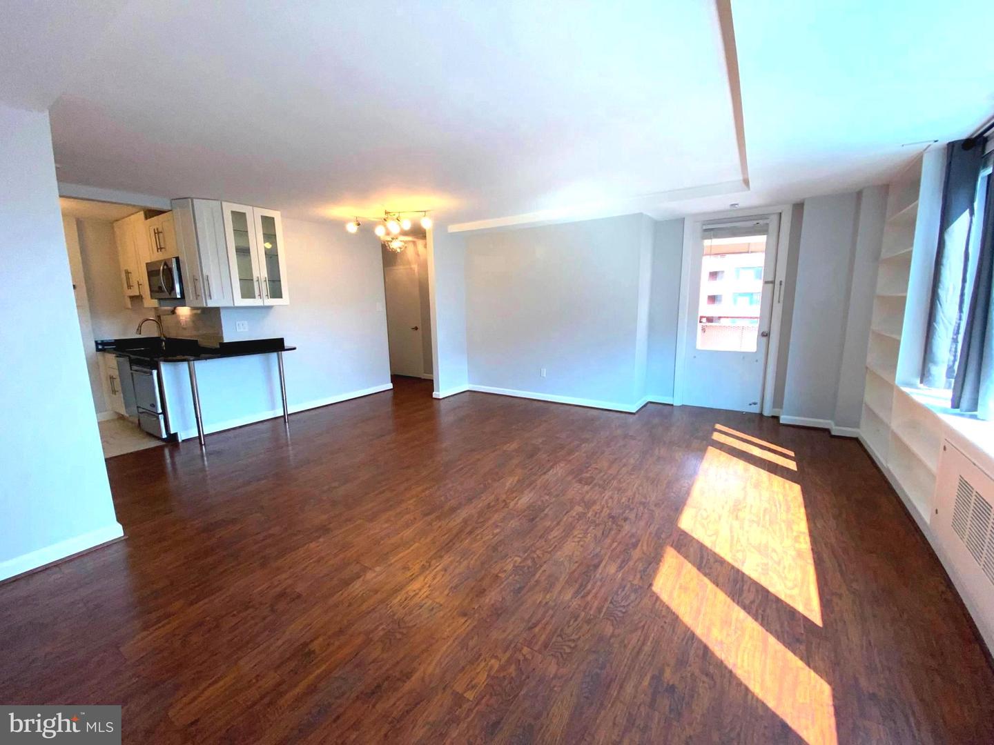 1021 ARLINGTON BLVD #942, ARLINGTON, Virginia 22209, 1 Bedroom Bedrooms, ,1 BathroomBathrooms,Residential,For sale,1021 ARLINGTON BLVD #942,VAAR2061200 MLS # VAAR2061200