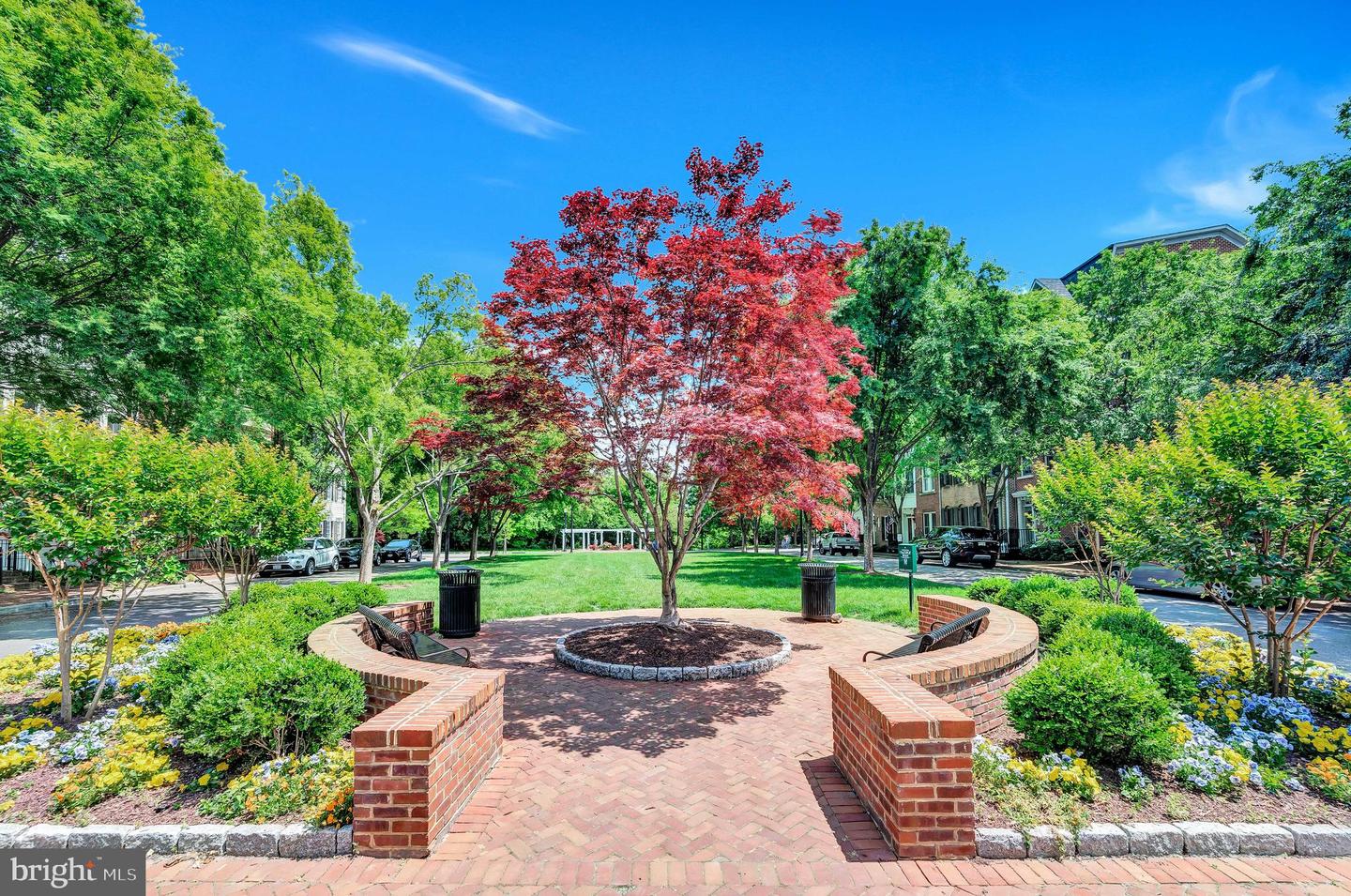 715 CARPENTER RD, ALEXANDRIA, Virginia 22314, 3 Bedrooms Bedrooms, ,3 BathroomsBathrooms,Residential,For sale,715 CARPENTER RD,VAAX2047714 MLS # VAAX2047714