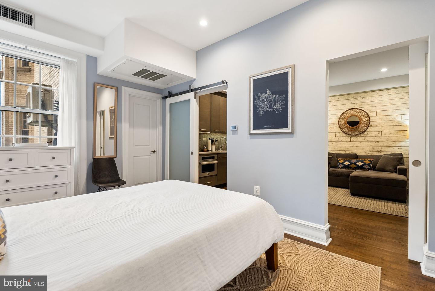 1801 16TH ST NW #102, WASHINGTON, District Of Columbia 20009, 1 Bedroom Bedrooms, ,1 BathroomBathrooms,Residential,For sale,1801 16TH ST NW #102,DCDC2211538 MLS # DCDC2211538