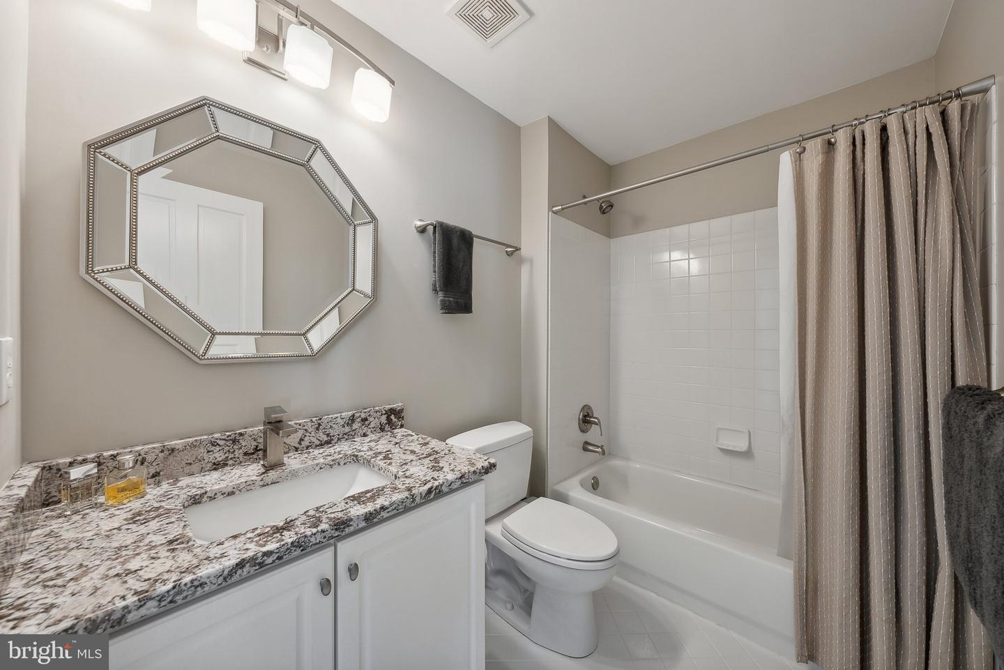 1284 COBBLE POND WAY, VIENNA, Virginia 22182, 5 Bedrooms Bedrooms, ,6 BathroomsBathrooms,Residential,For sale,1284 COBBLE POND WAY,VAFX2256844 MLS # VAFX2256844
