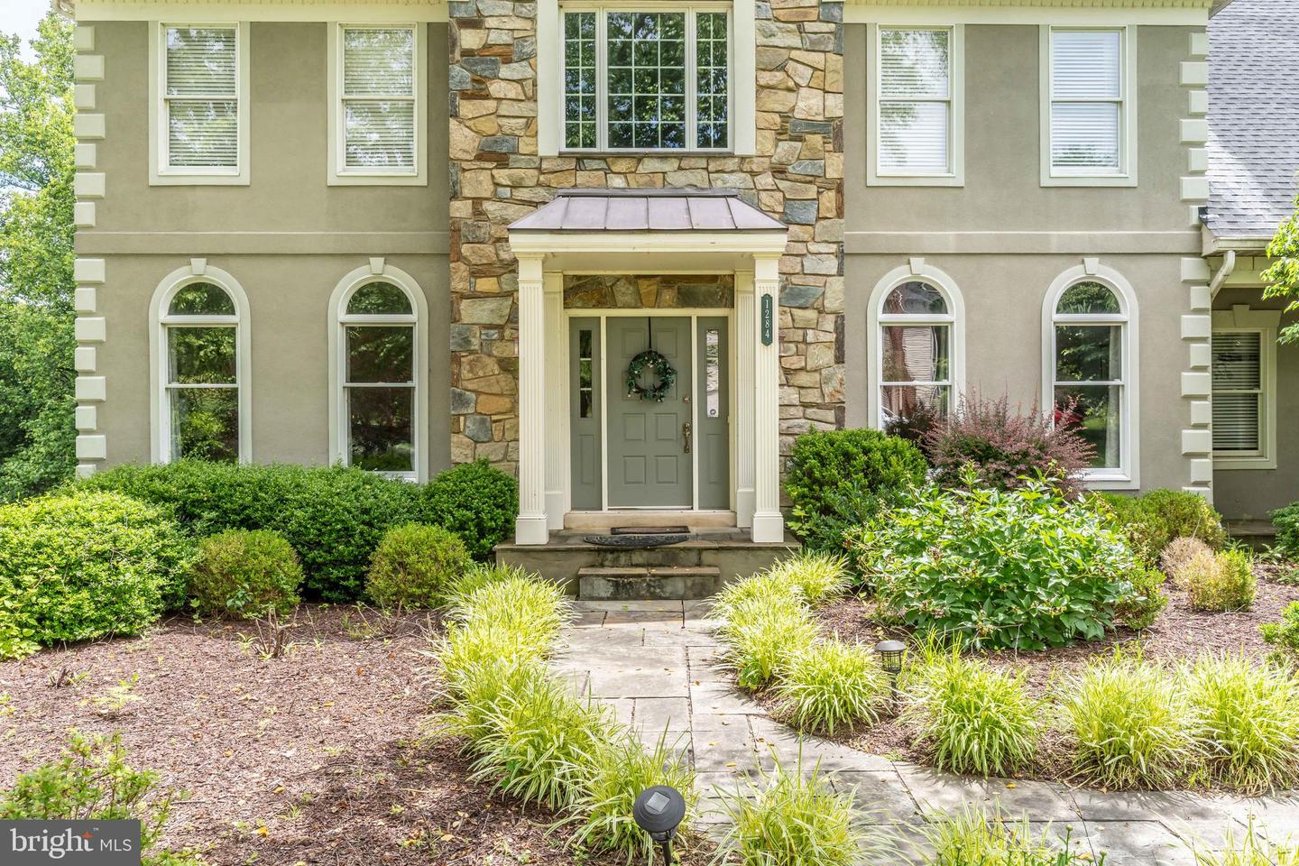 1284 COBBLE POND WAY, VIENNA, Virginia 22182, 5 Bedrooms Bedrooms, ,6 BathroomsBathrooms,Residential,For sale,1284 COBBLE POND WAY,VAFX2256844 MLS # VAFX2256844