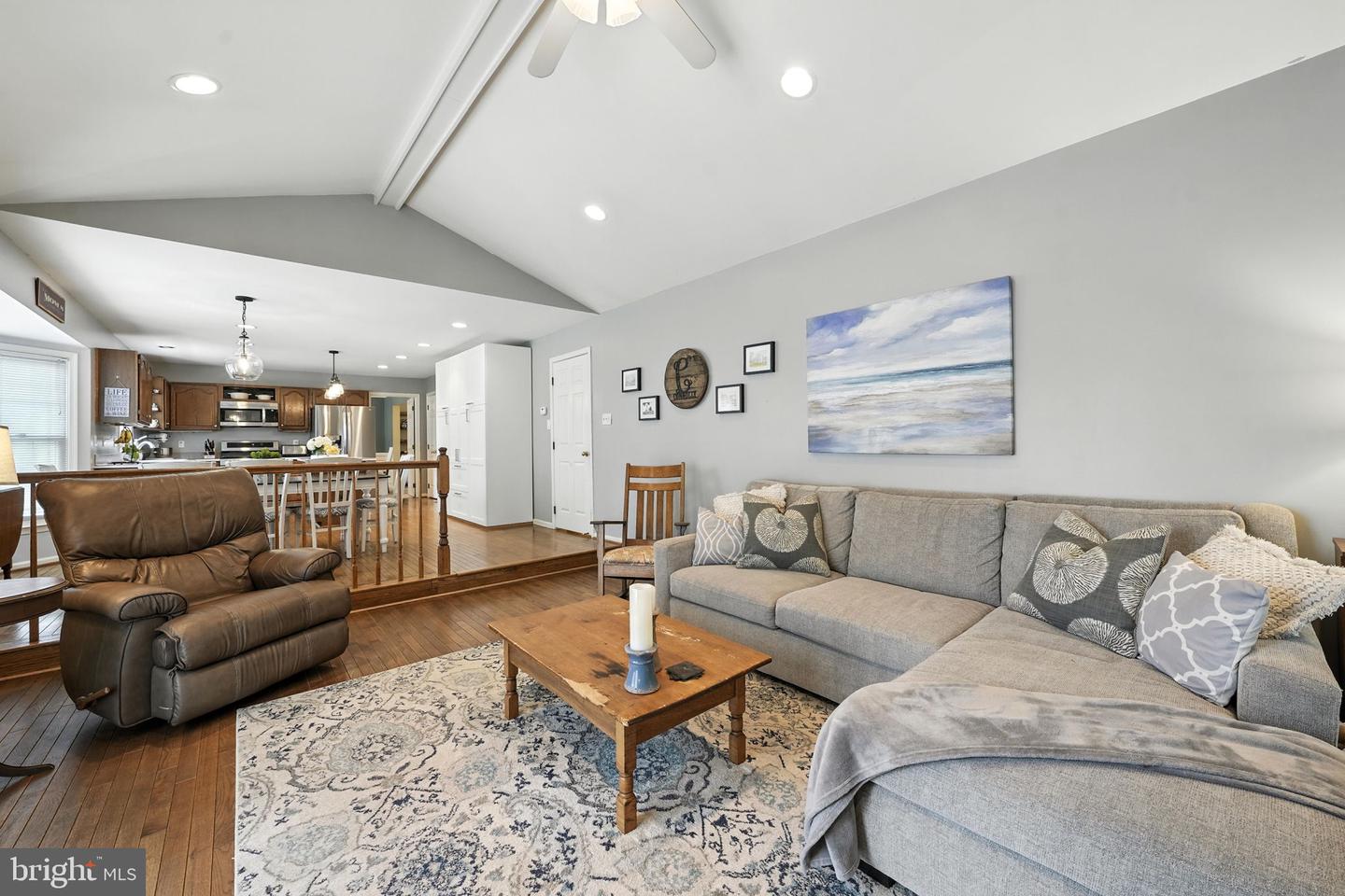 14434 N SLOPE ST, CENTREVILLE, Virginia 20120, 4 Bedrooms Bedrooms, ,3 BathroomsBathrooms,Residential,For sale,14434 N SLOPE ST,VAFX2256858 MLS # VAFX2256858