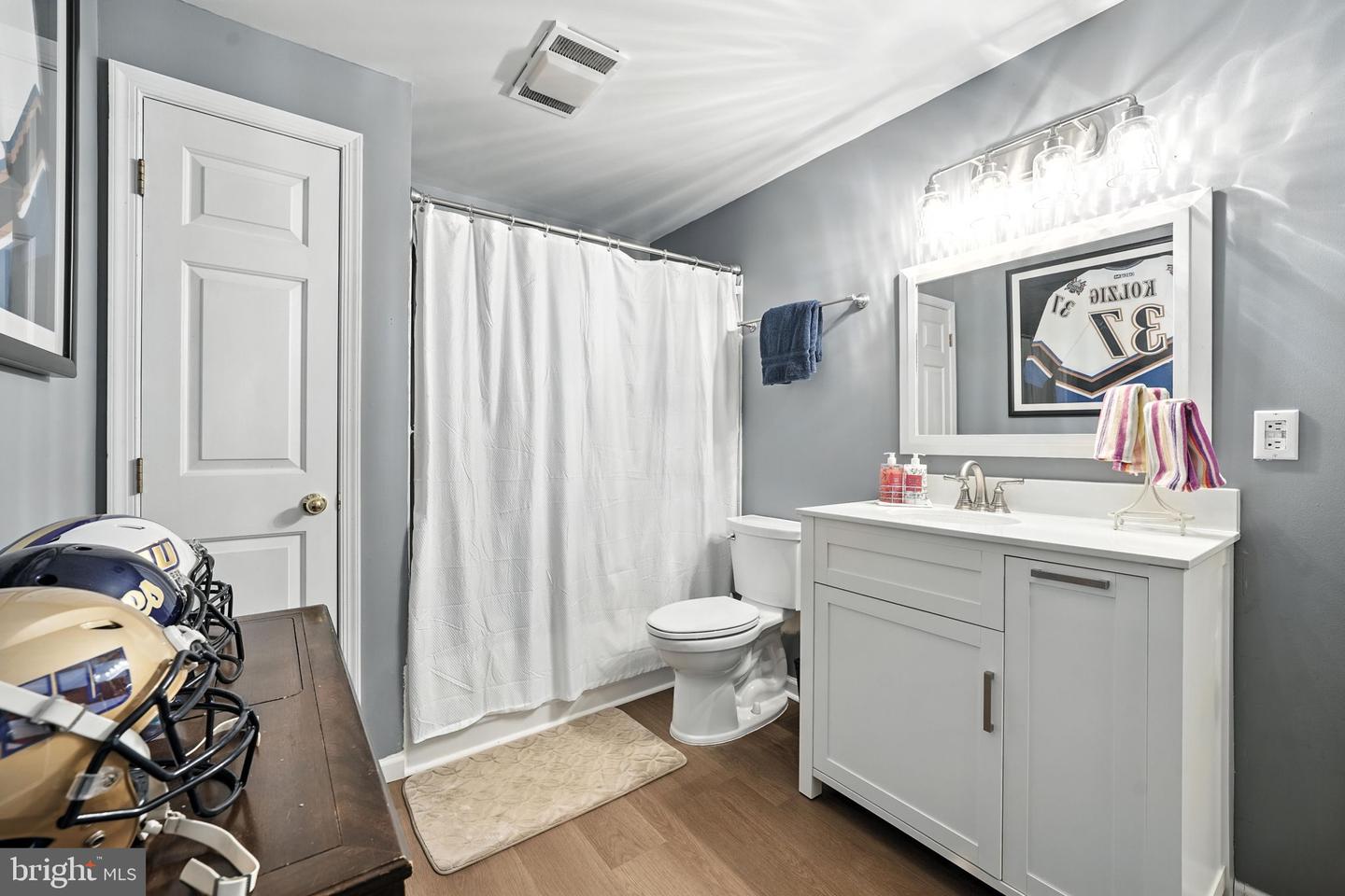14434 N SLOPE ST, CENTREVILLE, Virginia 20120, 4 Bedrooms Bedrooms, ,3 BathroomsBathrooms,Residential,For sale,14434 N SLOPE ST,VAFX2256858 MLS # VAFX2256858
