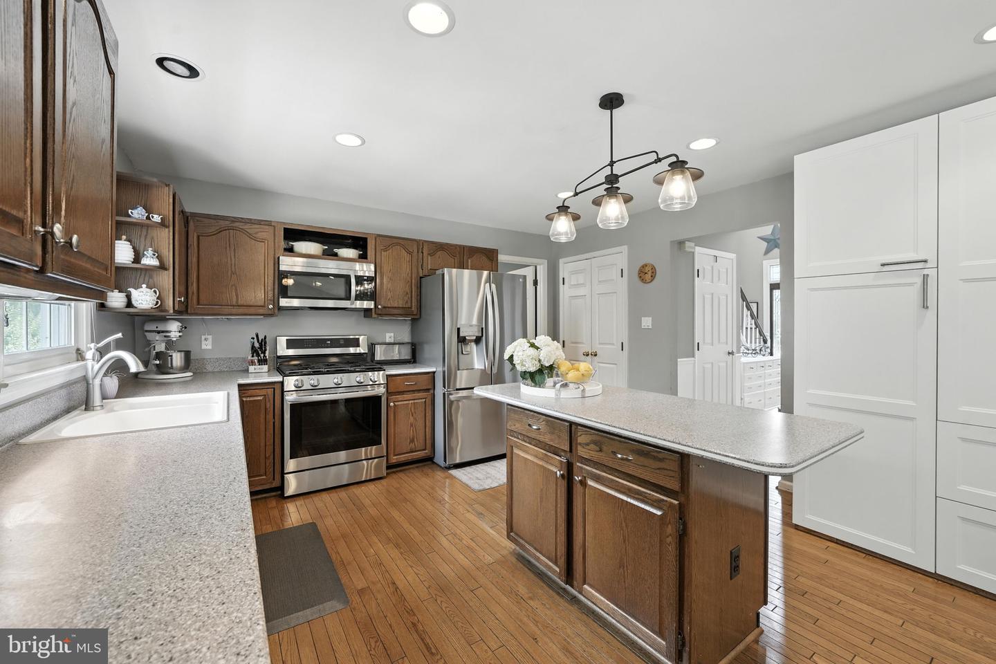 14434 N SLOPE ST, CENTREVILLE, Virginia 20120, 4 Bedrooms Bedrooms, ,3 BathroomsBathrooms,Residential,For sale,14434 N SLOPE ST,VAFX2256858 MLS # VAFX2256858