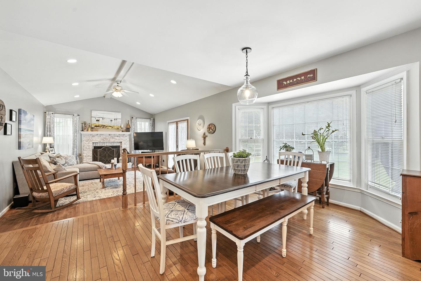 14434 N SLOPE ST, CENTREVILLE, Virginia 20120, 4 Bedrooms Bedrooms, ,3 BathroomsBathrooms,Residential,For sale,14434 N SLOPE ST,VAFX2256858 MLS # VAFX2256858