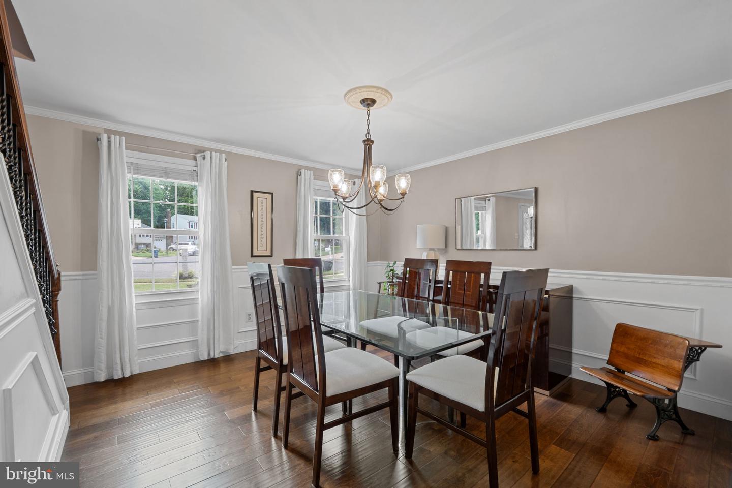 6362 WOODLAND RIDGE CT, CENTREVILLE, Virginia 20121, 4 Bedrooms Bedrooms, ,2 BathroomsBathrooms,Residential,For sale,6362 WOODLAND RIDGE CT,VAFX2256886 MLS # VAFX2256886