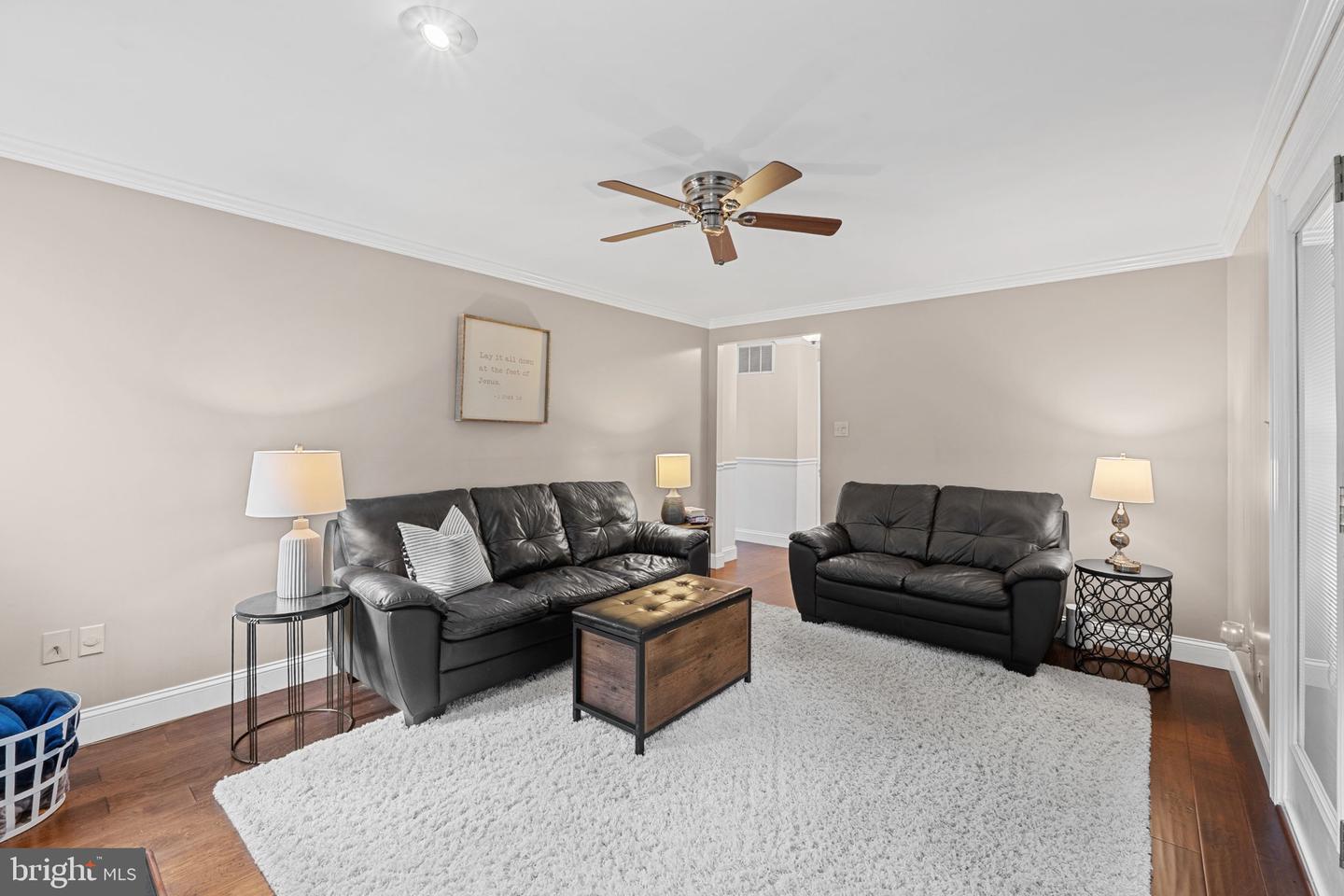 6362 WOODLAND RIDGE CT, CENTREVILLE, Virginia 20121, 4 Bedrooms Bedrooms, ,2 BathroomsBathrooms,Residential,For sale,6362 WOODLAND RIDGE CT,VAFX2256886 MLS # VAFX2256886