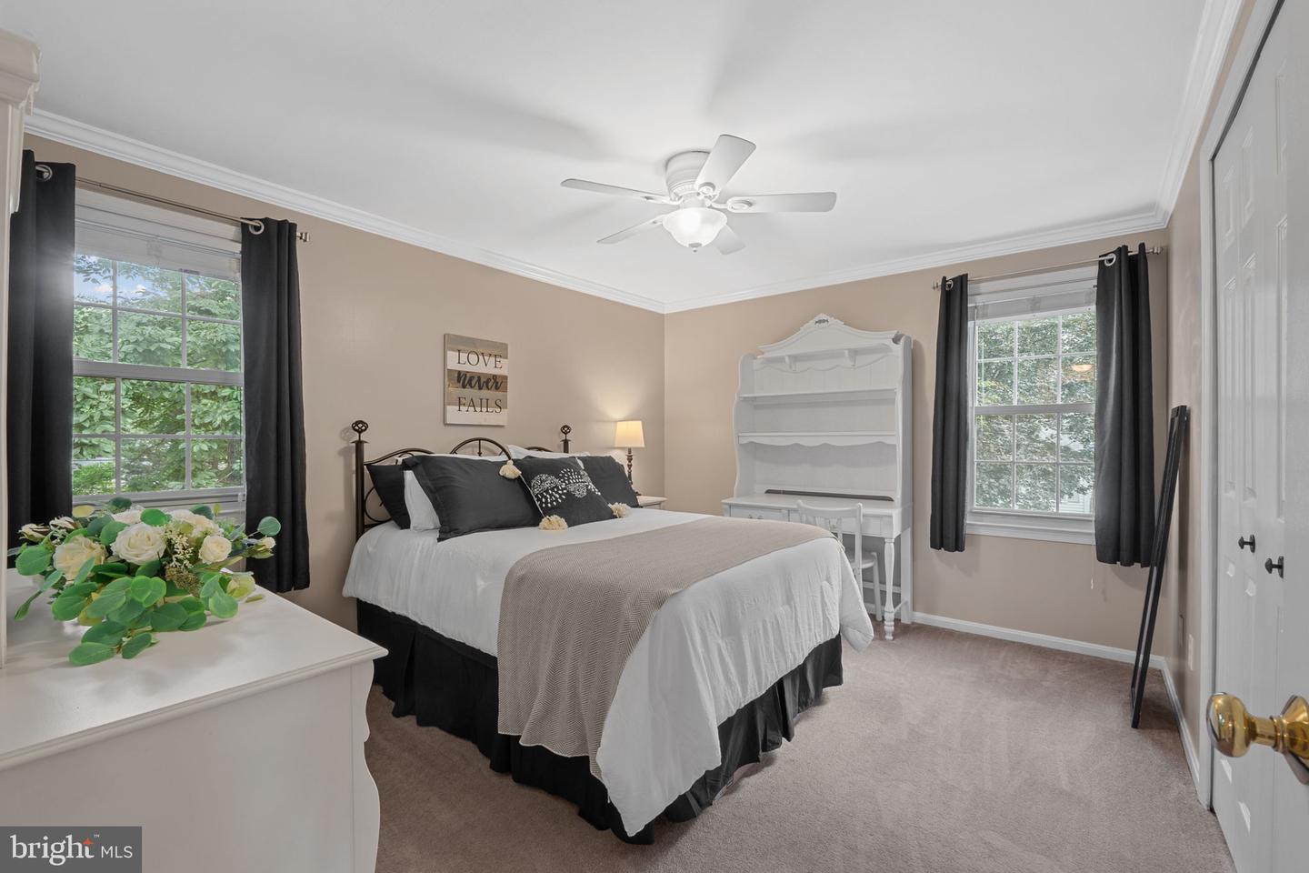 6362 WOODLAND RIDGE CT, CENTREVILLE, Virginia 20121, 4 Bedrooms Bedrooms, ,2 BathroomsBathrooms,Residential,For sale,6362 WOODLAND RIDGE CT,VAFX2256886 MLS # VAFX2256886