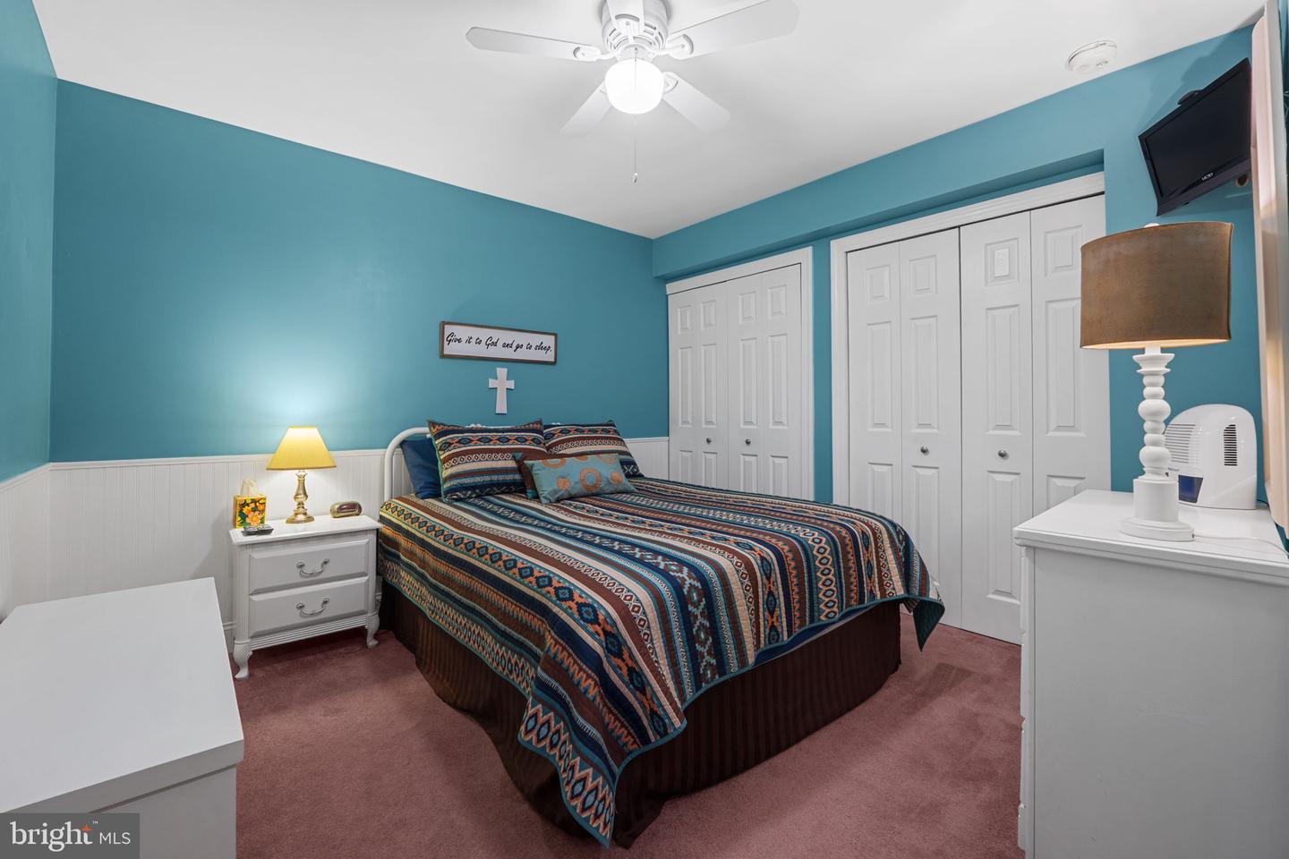 6362 WOODLAND RIDGE CT, CENTREVILLE, Virginia 20121, 4 Bedrooms Bedrooms, ,2 BathroomsBathrooms,Residential,For sale,6362 WOODLAND RIDGE CT,VAFX2256886 MLS # VAFX2256886