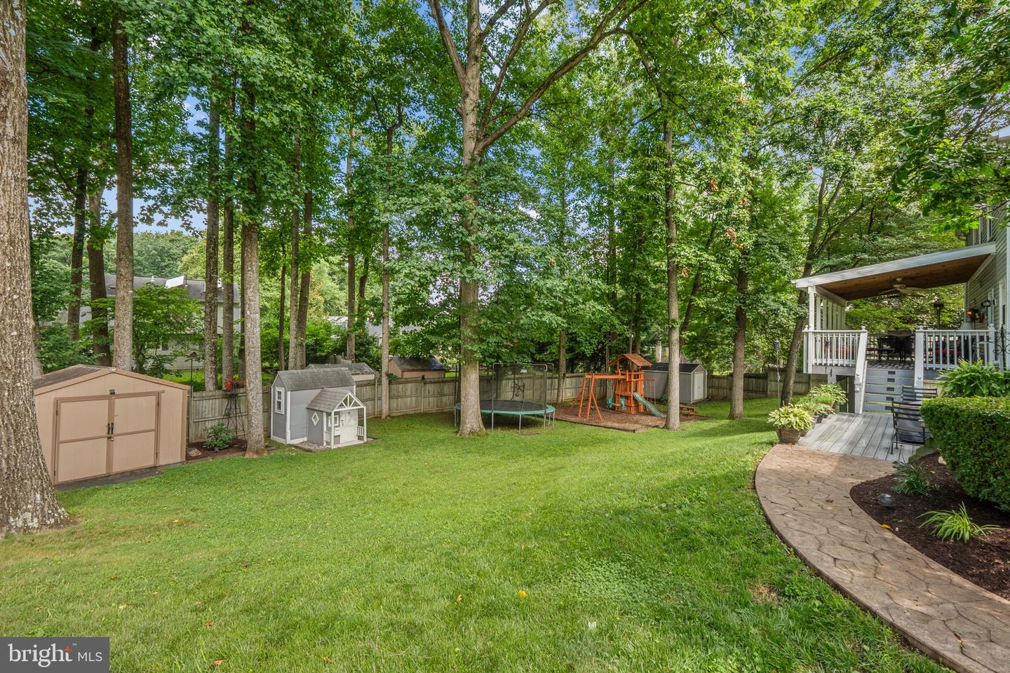 6362 WOODLAND RIDGE CT, CENTREVILLE, Virginia 20121, 4 Bedrooms Bedrooms, ,2 BathroomsBathrooms,Residential,For sale,6362 WOODLAND RIDGE CT,VAFX2256886 MLS # VAFX2256886