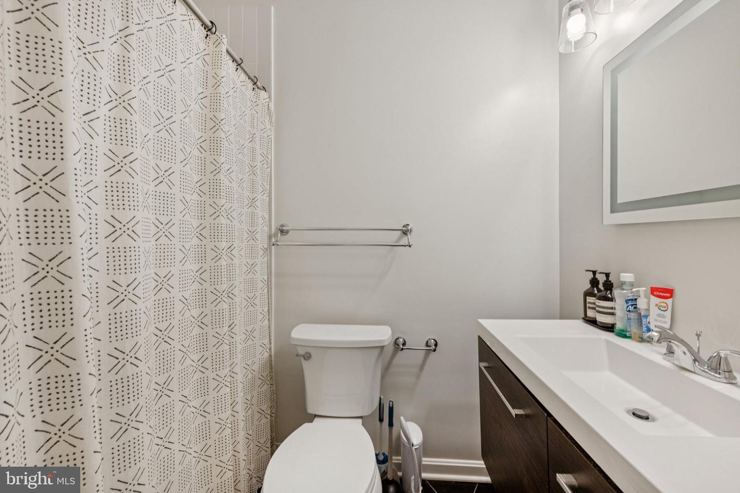 55 S ST NW, WASHINGTON, District Of Columbia 20001, 4 Bedrooms Bedrooms, ,3 BathroomsBathrooms,Residential,For sale,55 S ST NW,DCDC2211576 MLS # DCDC2211576