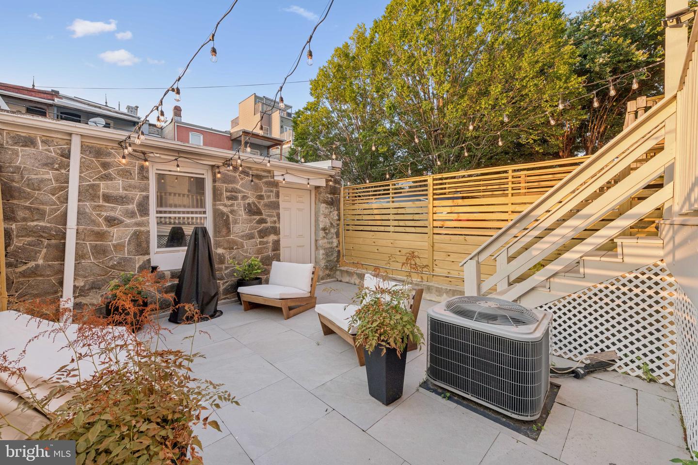 55 S ST NW, WASHINGTON, District Of Columbia 20001, 4 Bedrooms Bedrooms, ,3 BathroomsBathrooms,Residential,For sale,55 S ST NW,DCDC2211576 MLS # DCDC2211576