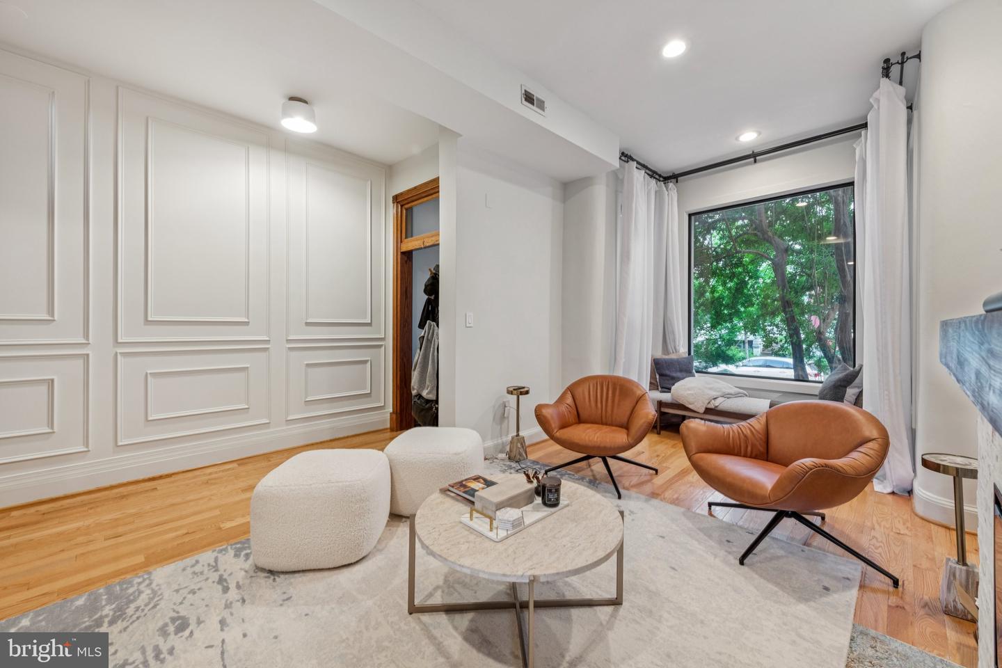 55 S ST NW, WASHINGTON, District Of Columbia 20001, 4 Bedrooms Bedrooms, ,3 BathroomsBathrooms,Residential,For sale,55 S ST NW,DCDC2211576 MLS # DCDC2211576