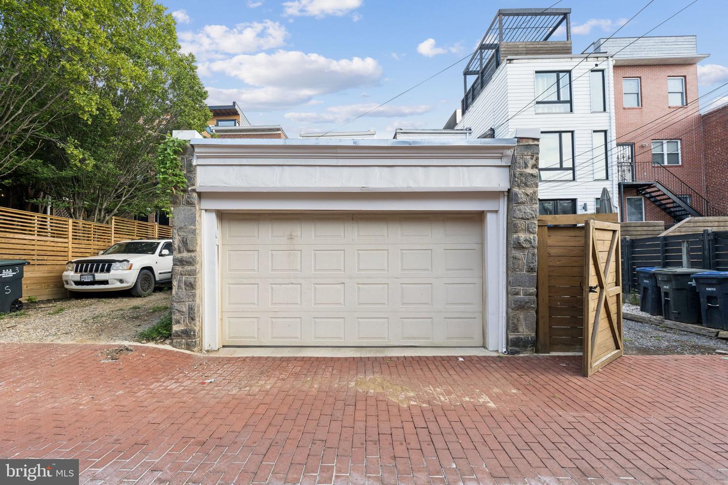 55 S ST NW, WASHINGTON, District Of Columbia 20001, 4 Bedrooms Bedrooms, ,3 BathroomsBathrooms,Residential,For sale,55 S ST NW,DCDC2211576 MLS # DCDC2211576