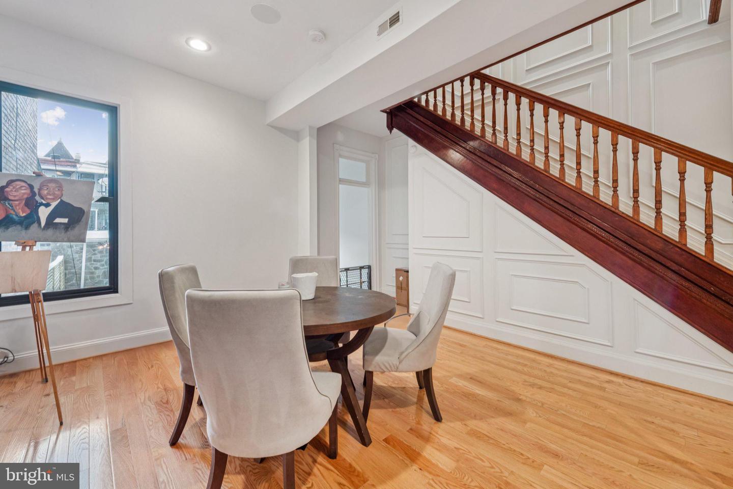 55 S ST NW, WASHINGTON, District Of Columbia 20001, 4 Bedrooms Bedrooms, ,3 BathroomsBathrooms,Residential,For sale,55 S ST NW,DCDC2211576 MLS # DCDC2211576
