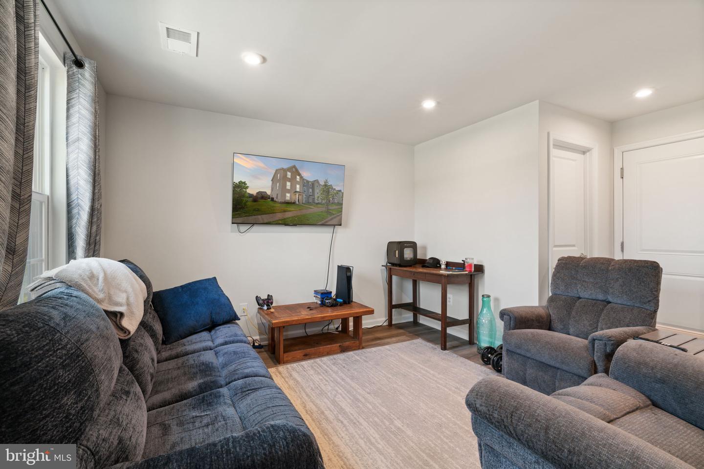 3189 JEFFERSON BLVD, BEALETON, Virginia 22712, 3 Bedrooms Bedrooms, ,2 BathroomsBathrooms,Residential,For sale,3189 JEFFERSON BLVD,VAFQ2017556 MLS # VAFQ2017556