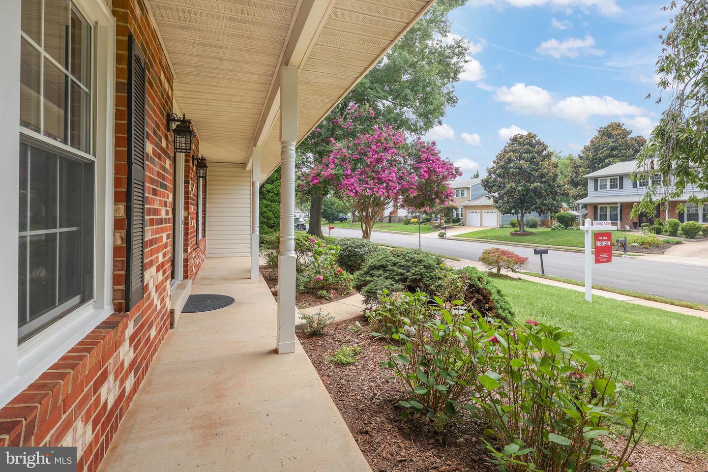 4095 BRAXTON RD, CHANTILLY, Virginia 20151, 4 Bedrooms Bedrooms, ,2 BathroomsBathrooms,Residential,For sale,4095 BRAXTON RD,VAFX2256920 MLS # VAFX2256920