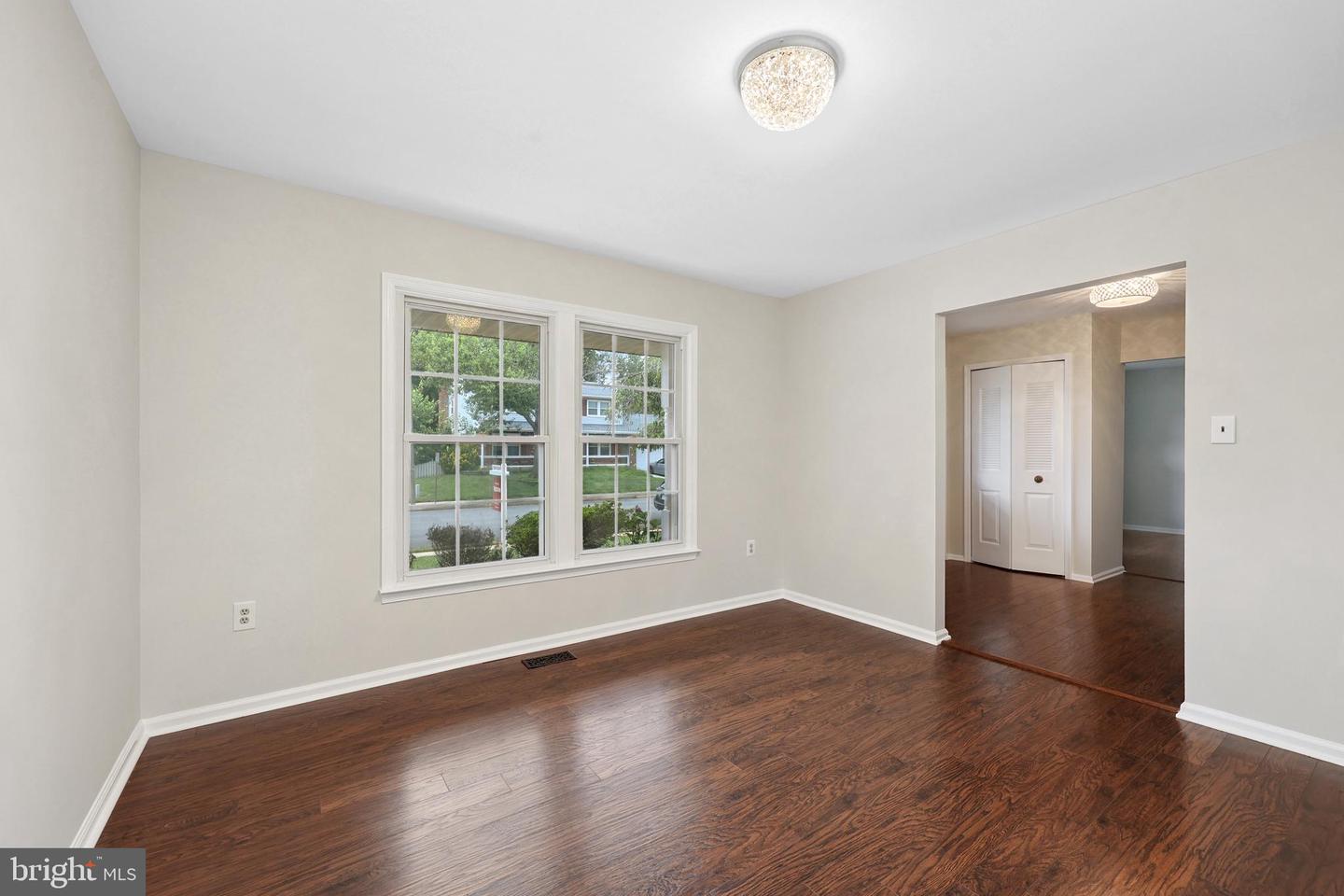 4095 BRAXTON RD, CHANTILLY, Virginia 20151, 4 Bedrooms Bedrooms, ,2 BathroomsBathrooms,Residential,For sale,4095 BRAXTON RD,VAFX2256920 MLS # VAFX2256920