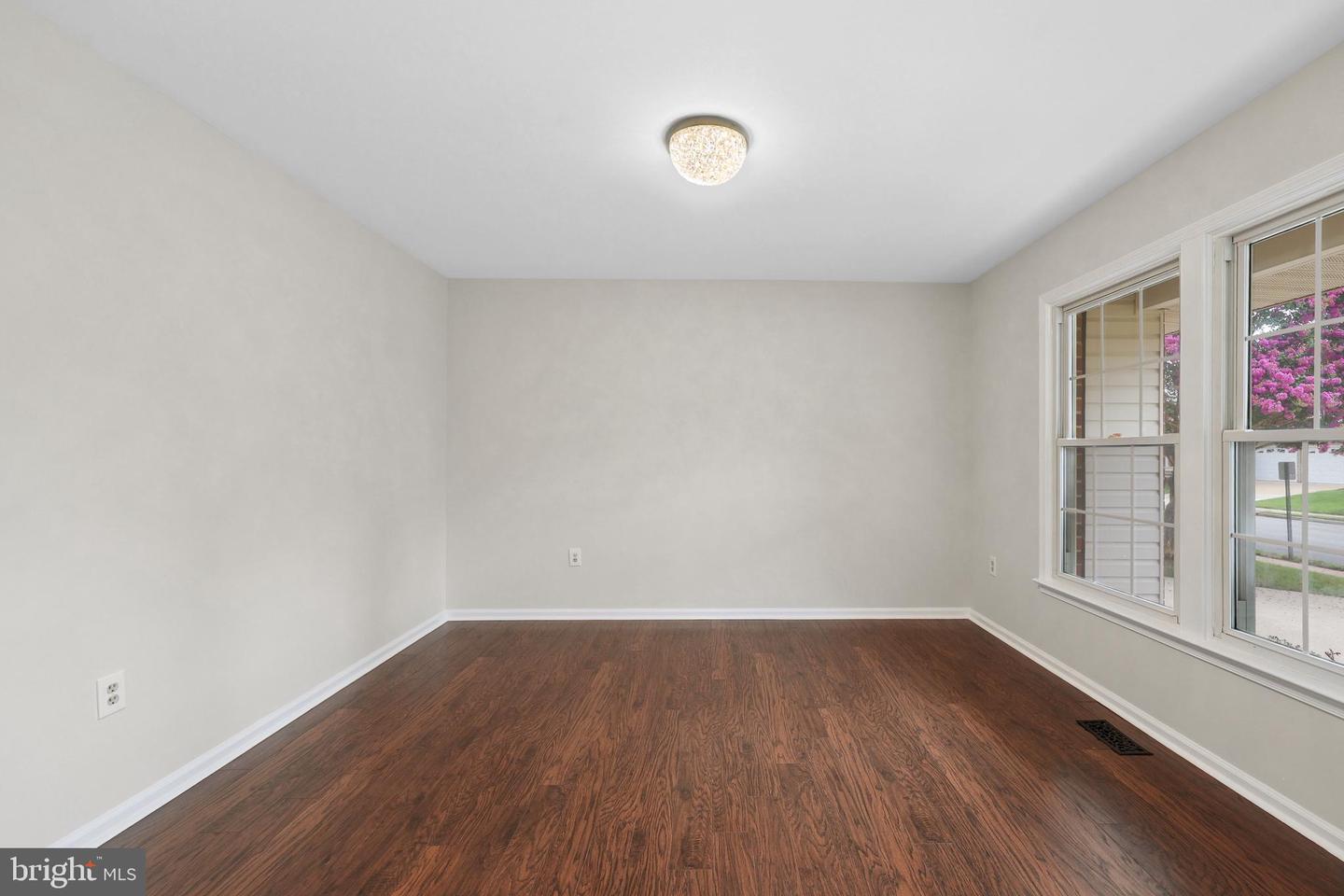 4095 BRAXTON RD, CHANTILLY, Virginia 20151, 4 Bedrooms Bedrooms, ,2 BathroomsBathrooms,Residential,For sale,4095 BRAXTON RD,VAFX2256920 MLS # VAFX2256920