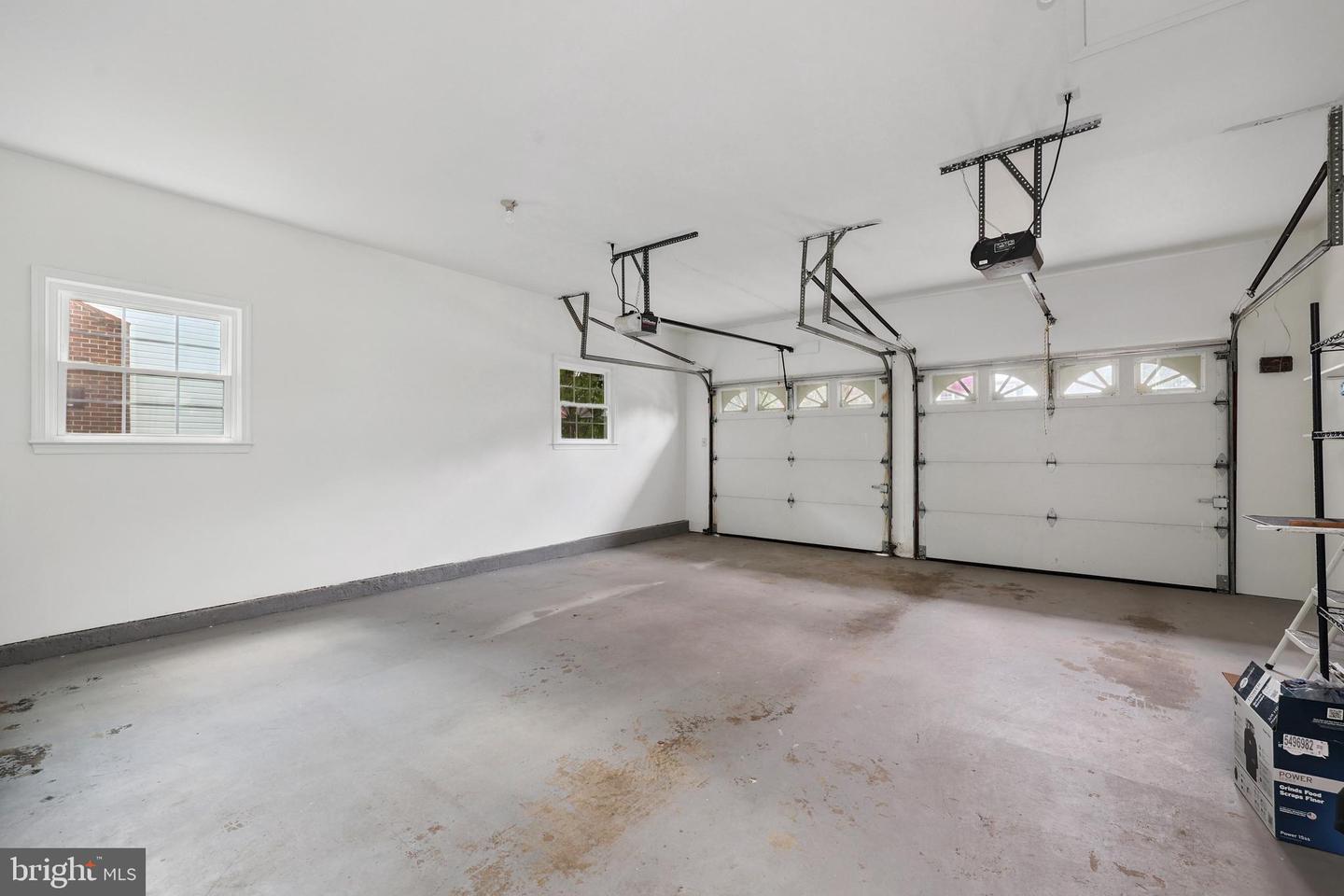 4095 BRAXTON RD, CHANTILLY, Virginia 20151, 4 Bedrooms Bedrooms, ,2 BathroomsBathrooms,Residential,For sale,4095 BRAXTON RD,VAFX2256920 MLS # VAFX2256920