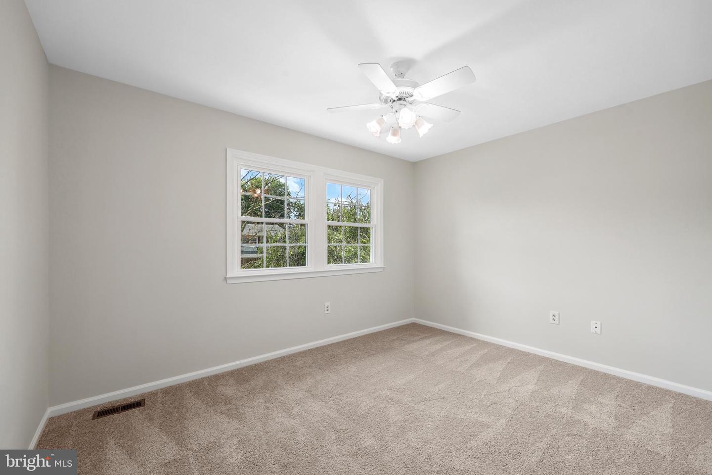 4095 BRAXTON RD, CHANTILLY, Virginia 20151, 4 Bedrooms Bedrooms, ,2 BathroomsBathrooms,Residential,For sale,4095 BRAXTON RD,VAFX2256920 MLS # VAFX2256920